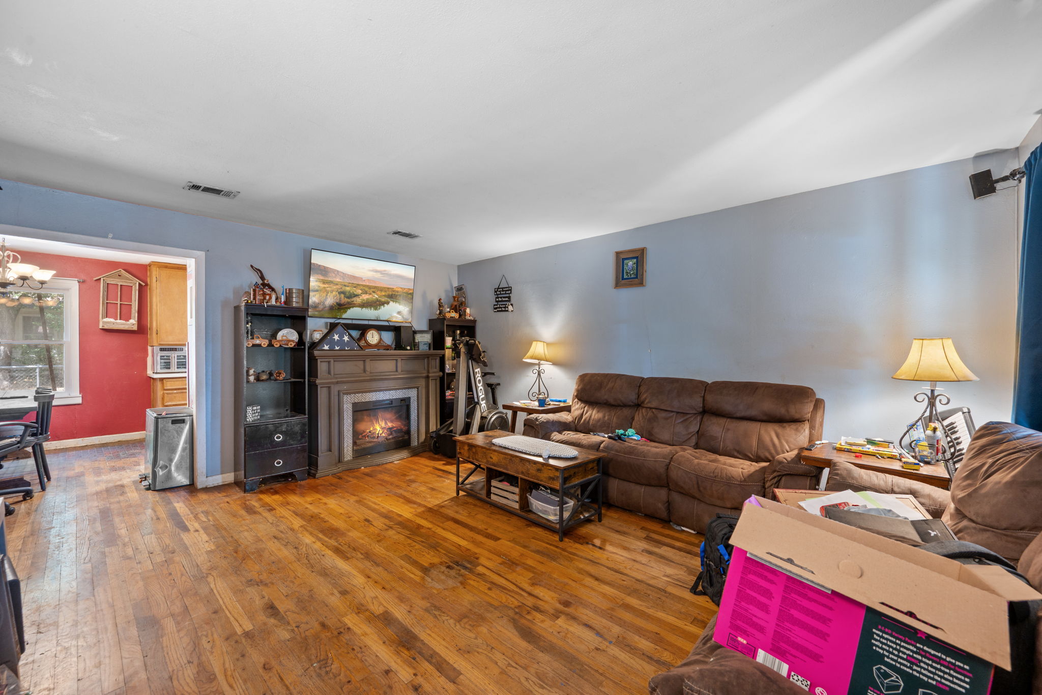main property photo 6