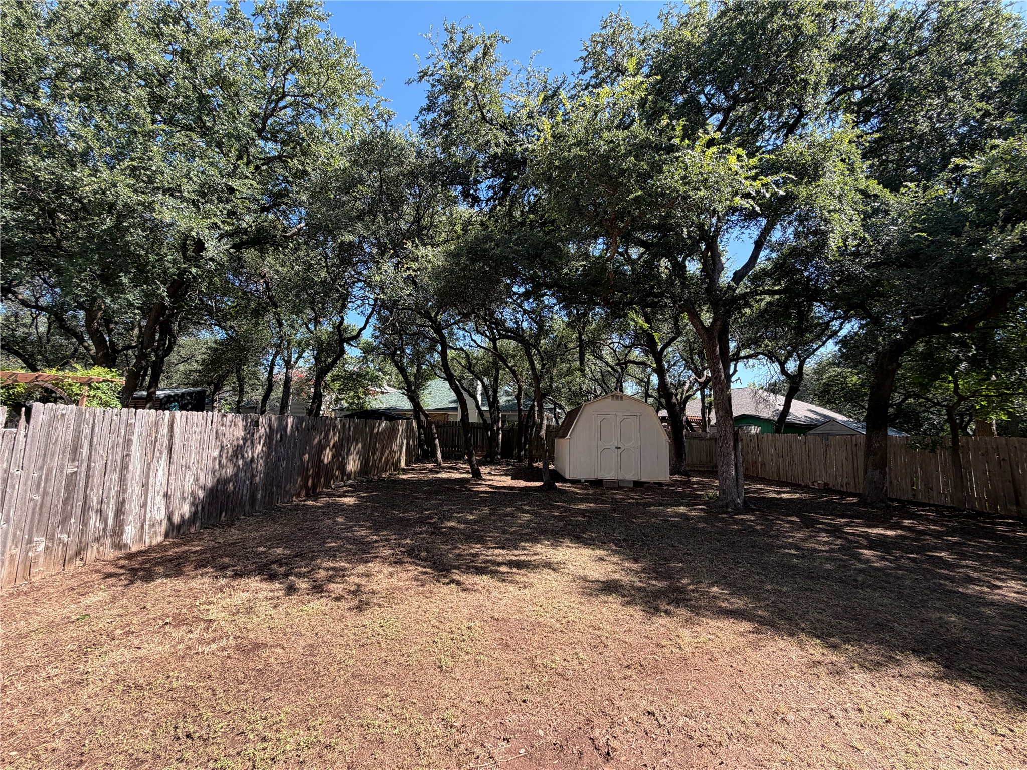 main property photo 30
