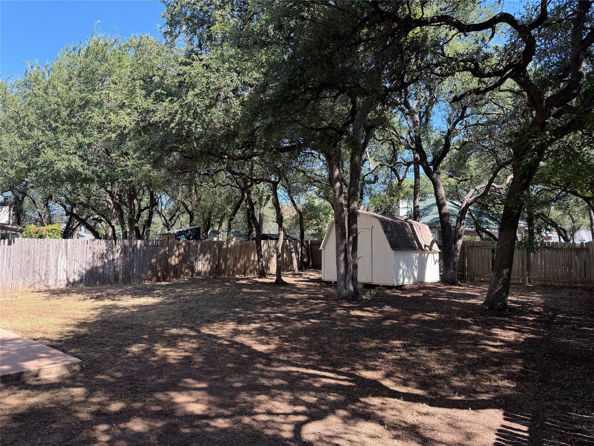 main property photo 31