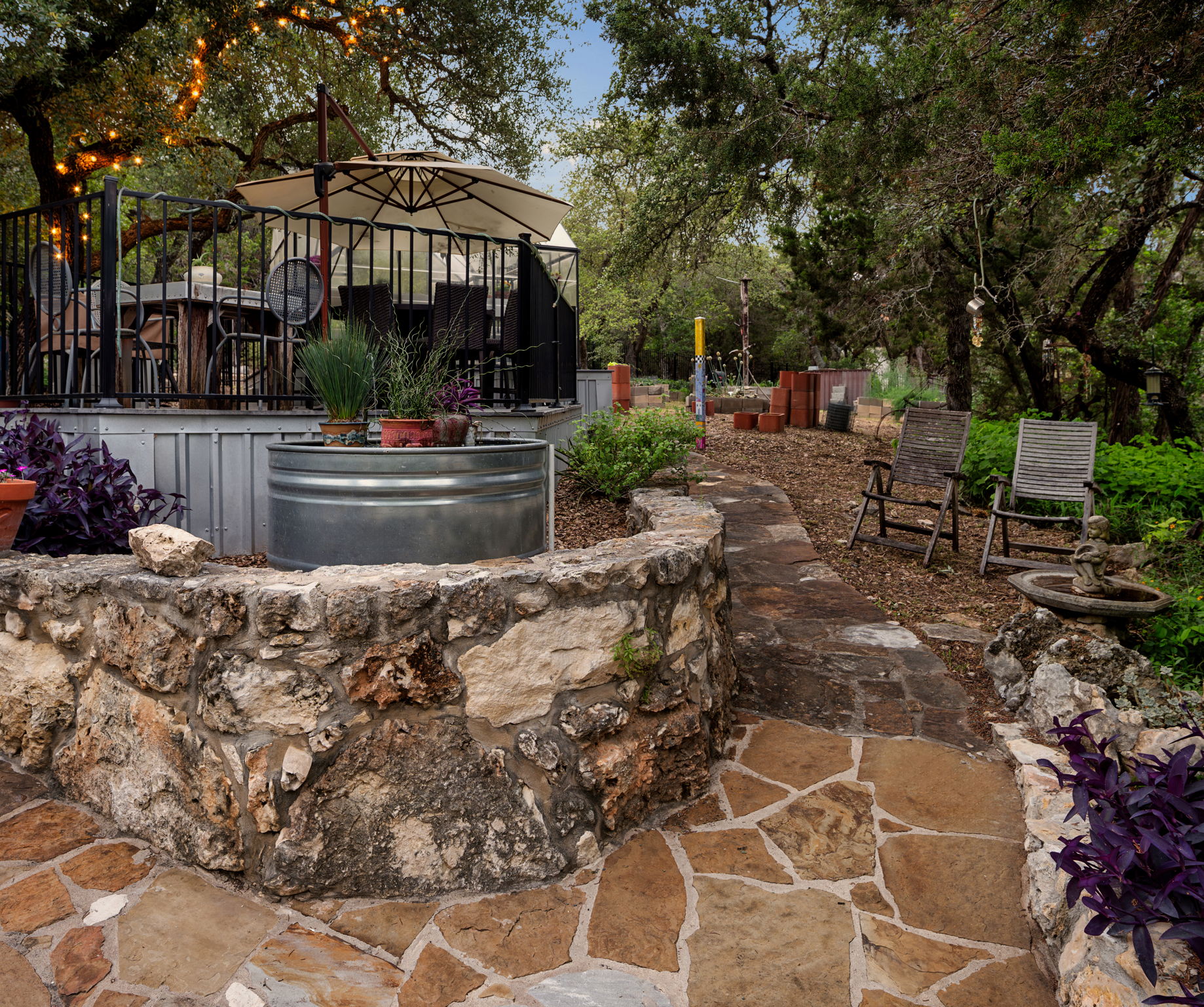 main property photo 29