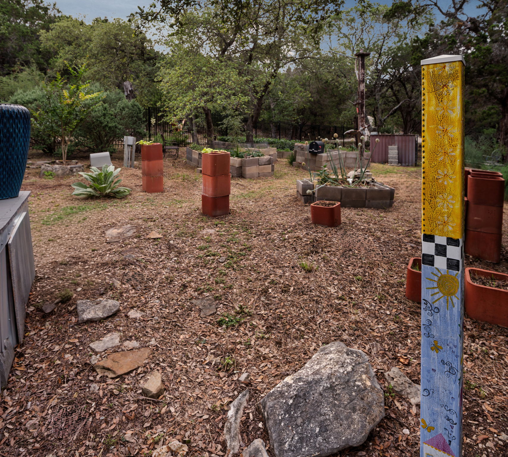 main property photo 33