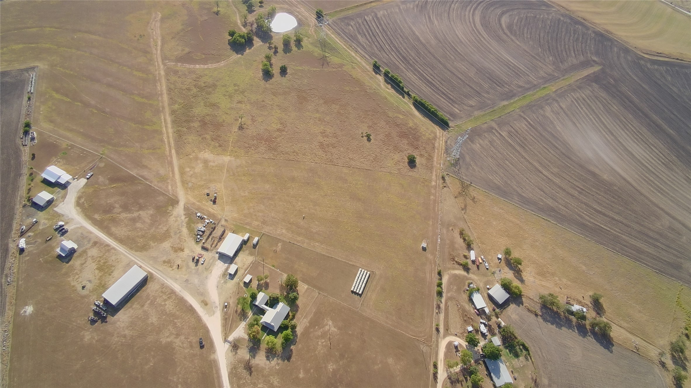 main property photo 16