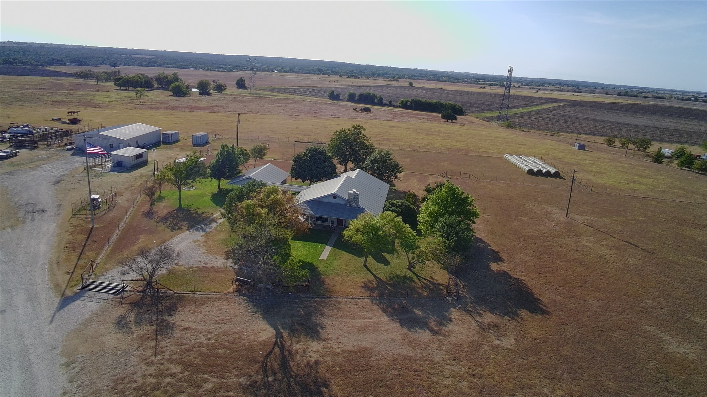 main property photo 5
