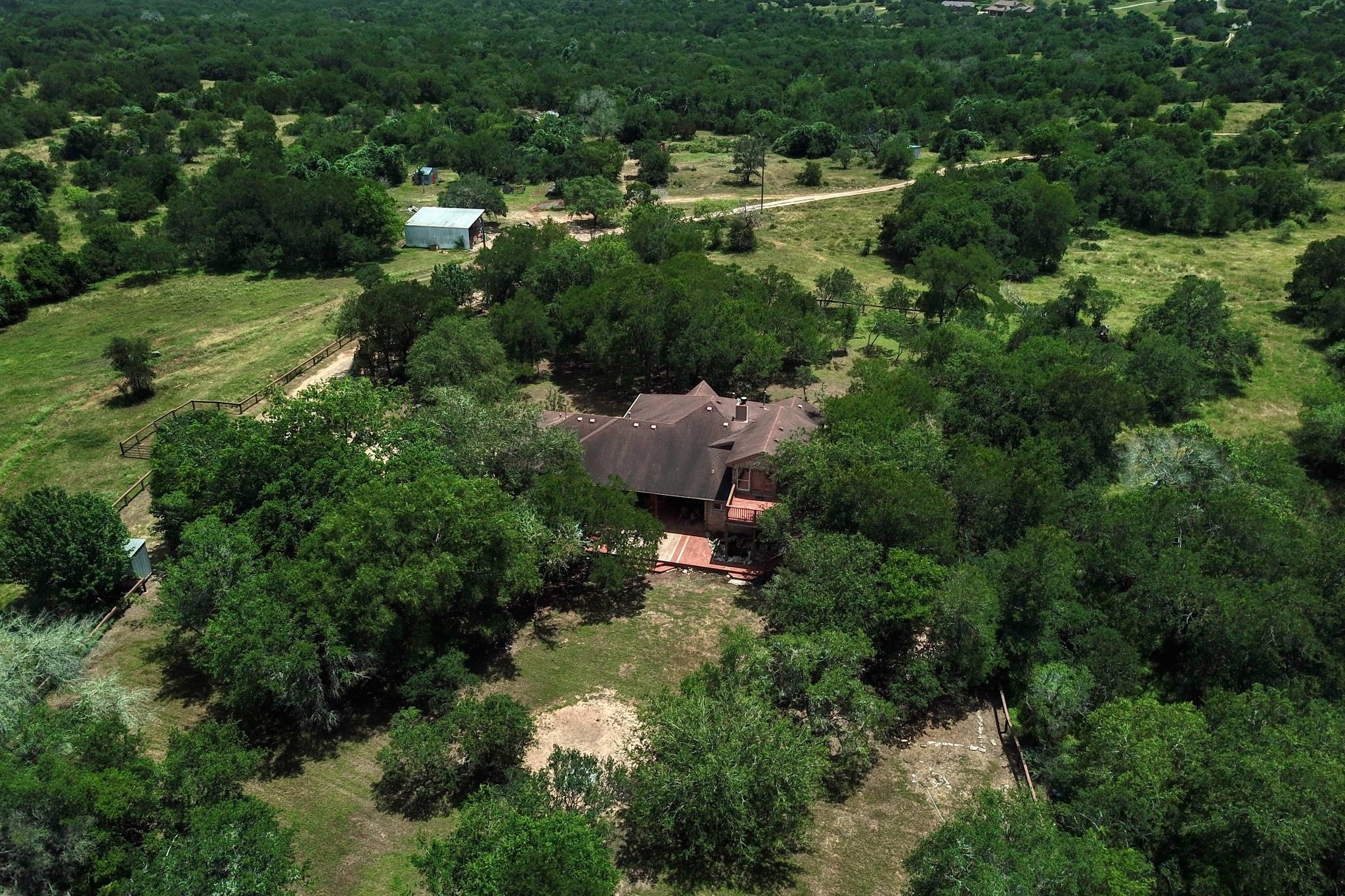 main property photo 36