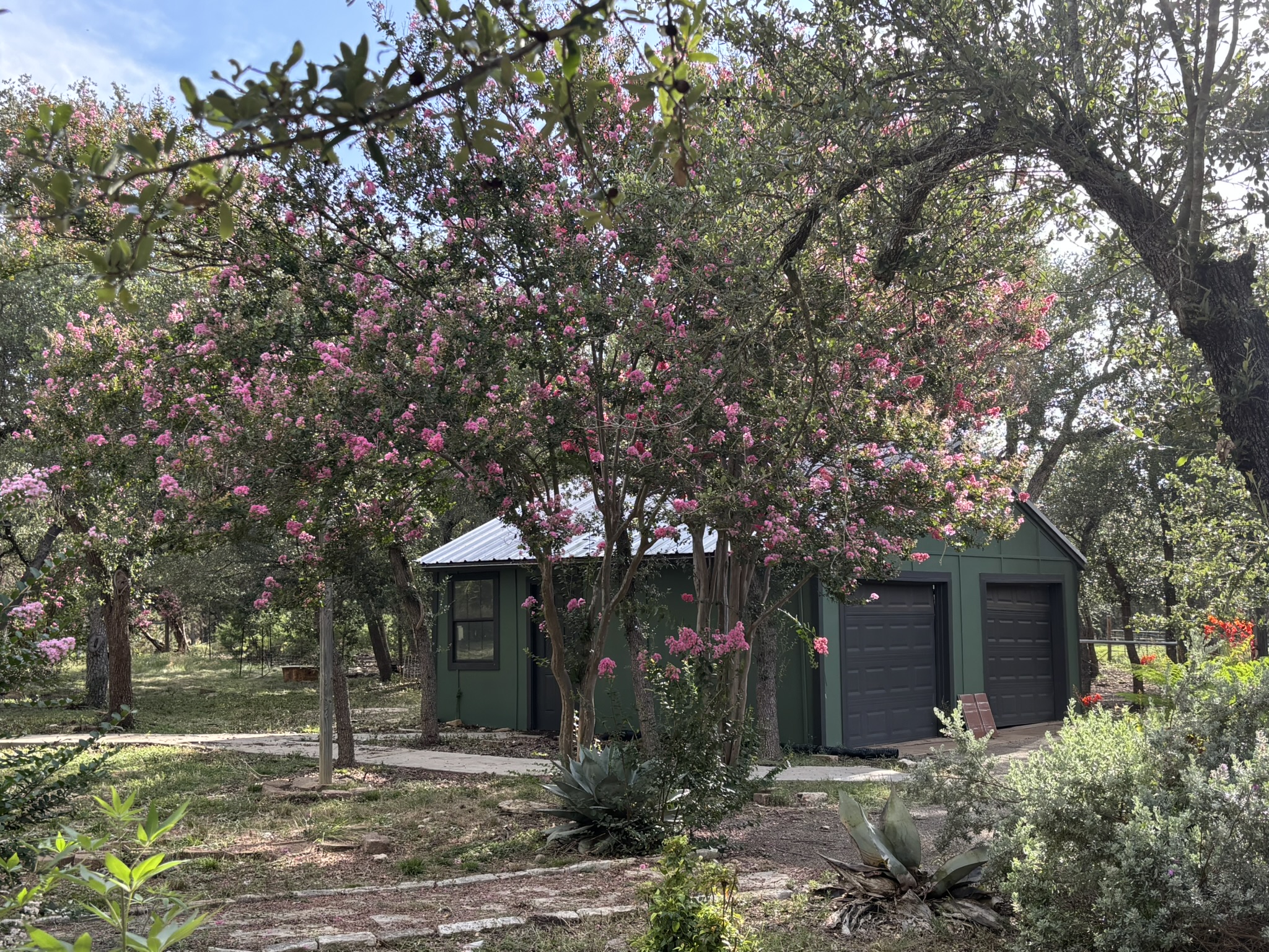 main property photo 7