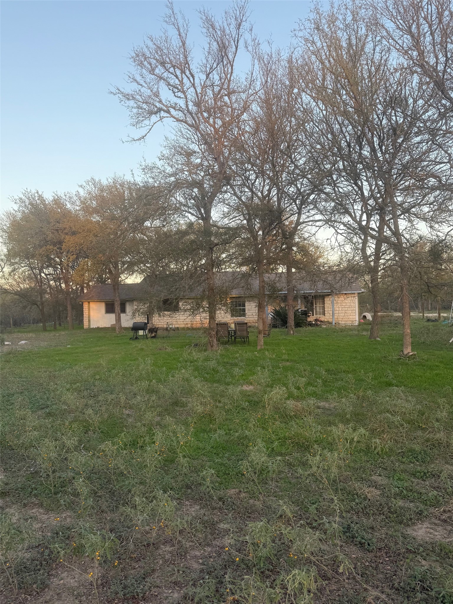main property photo 32