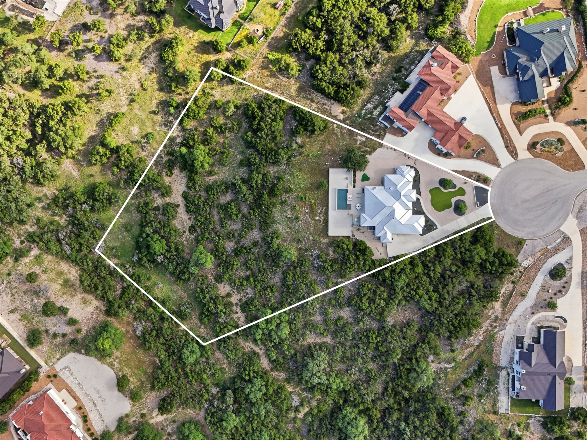 main property photo 37