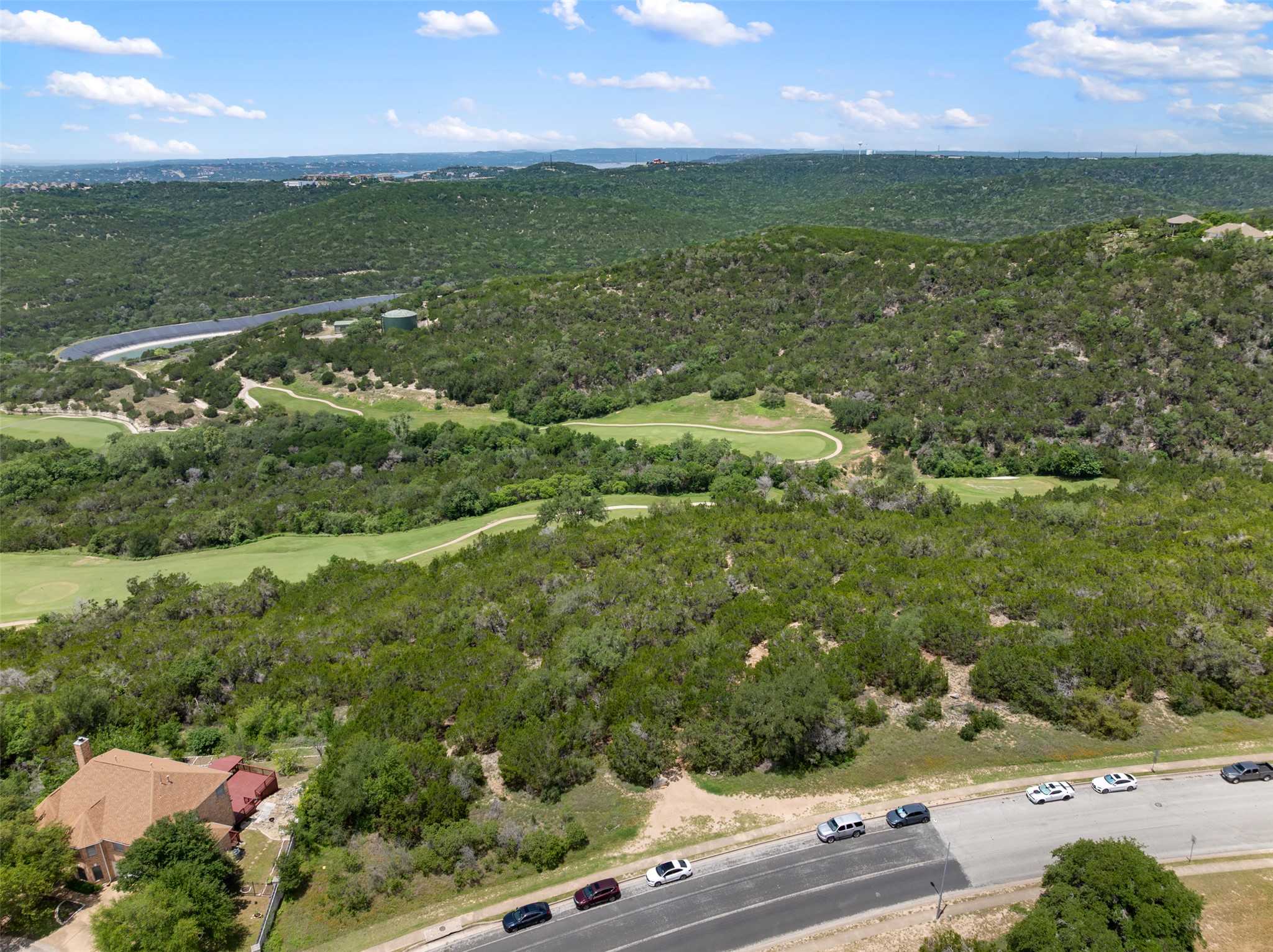 main property photo 38