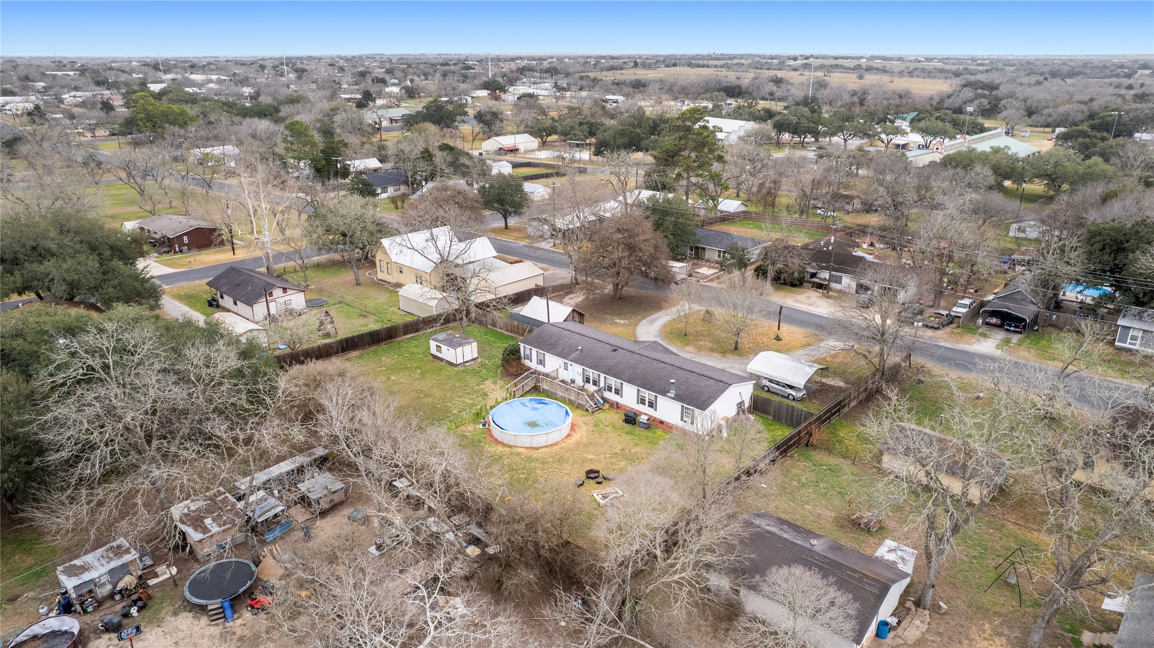 main property photo 22