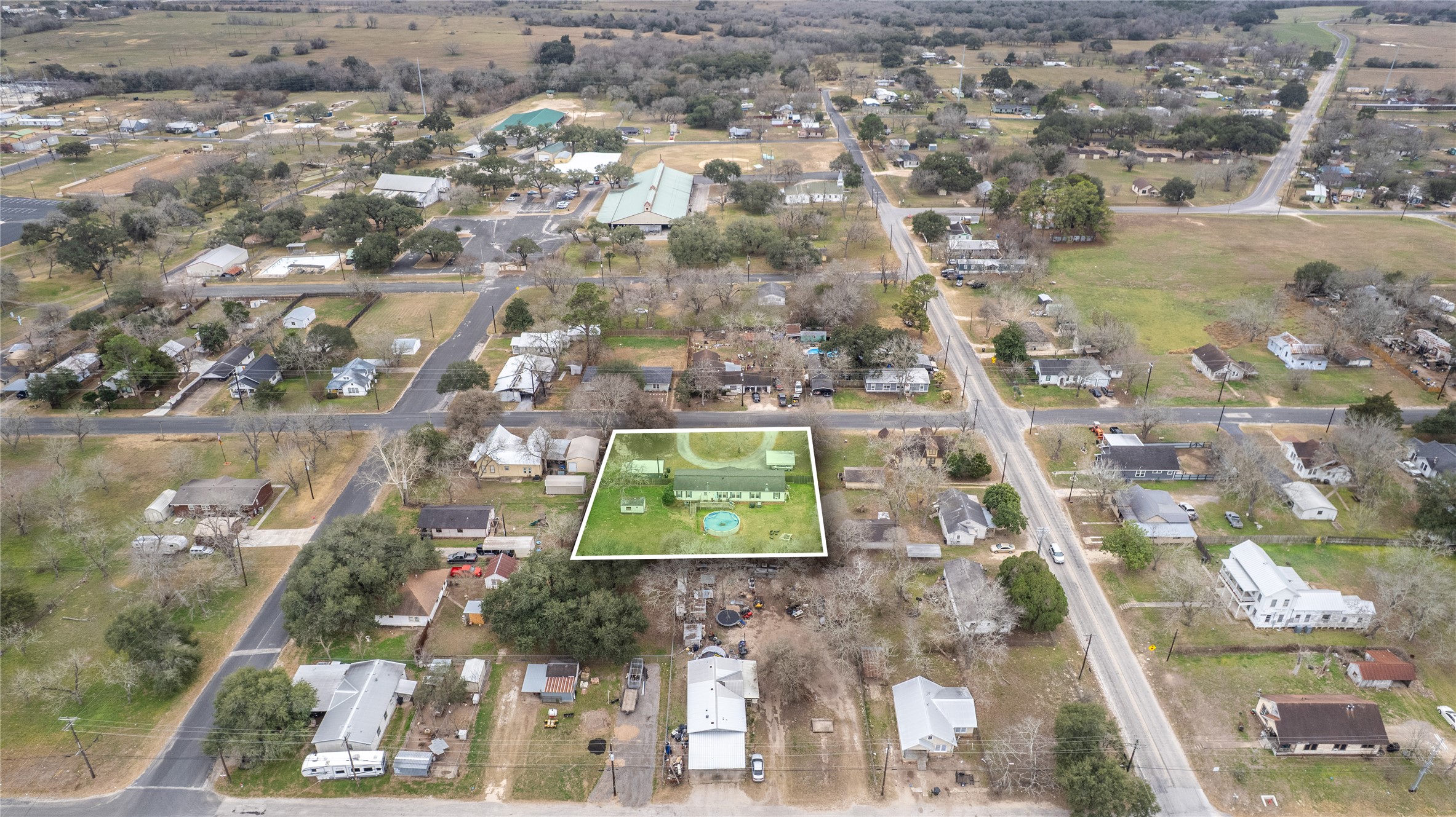 main property photo 26