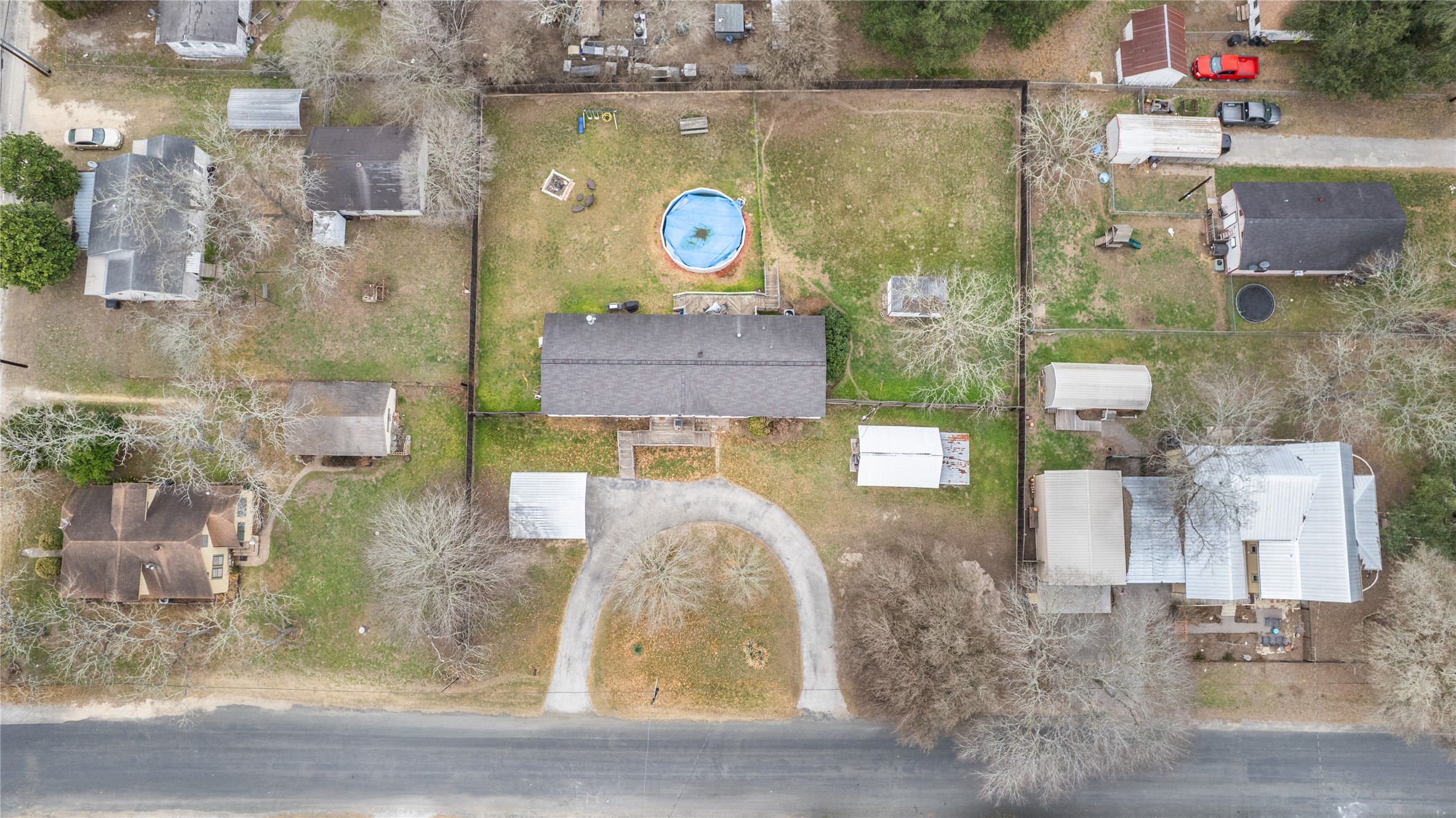 main property photo 27