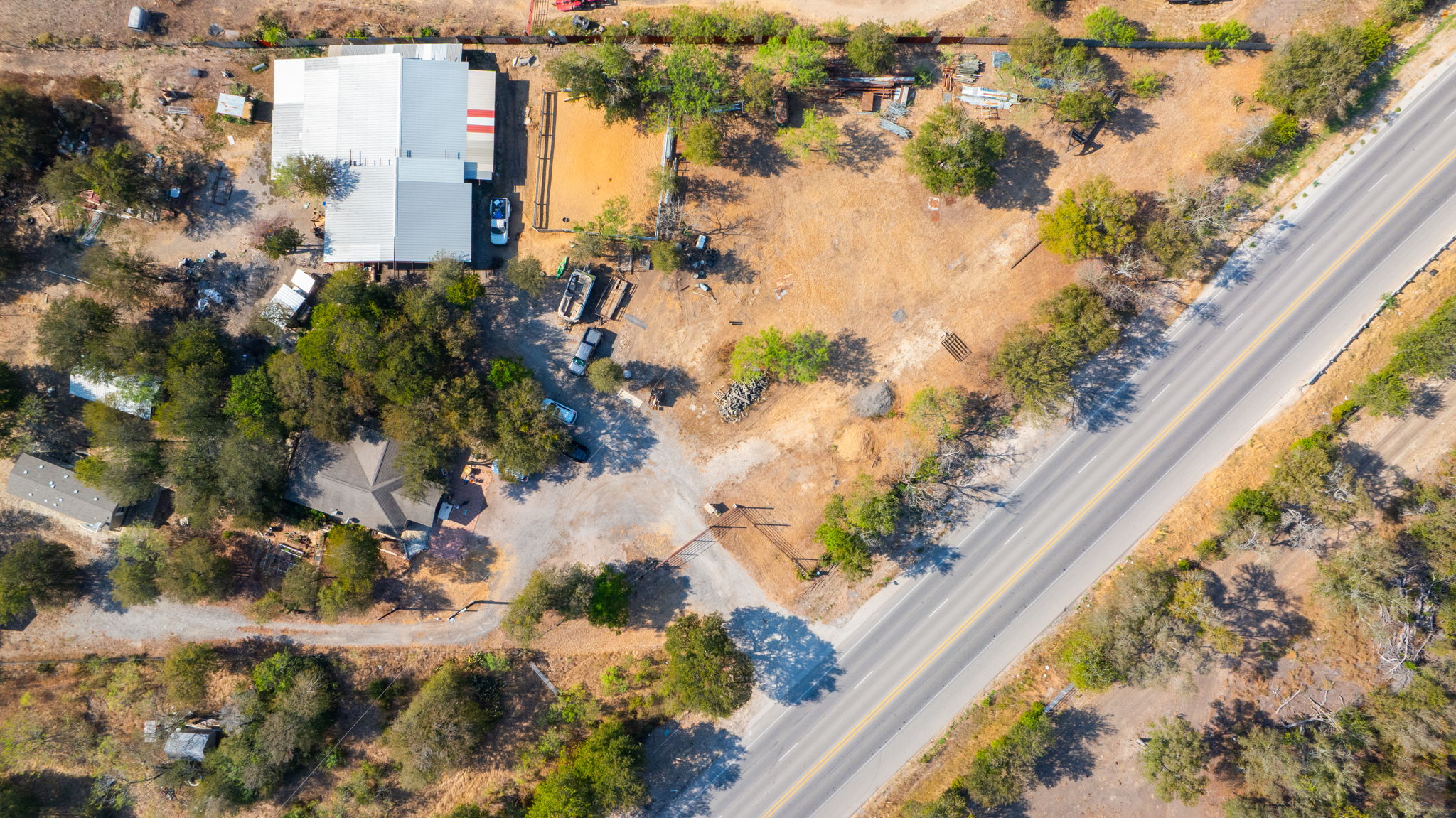 main property photo 13