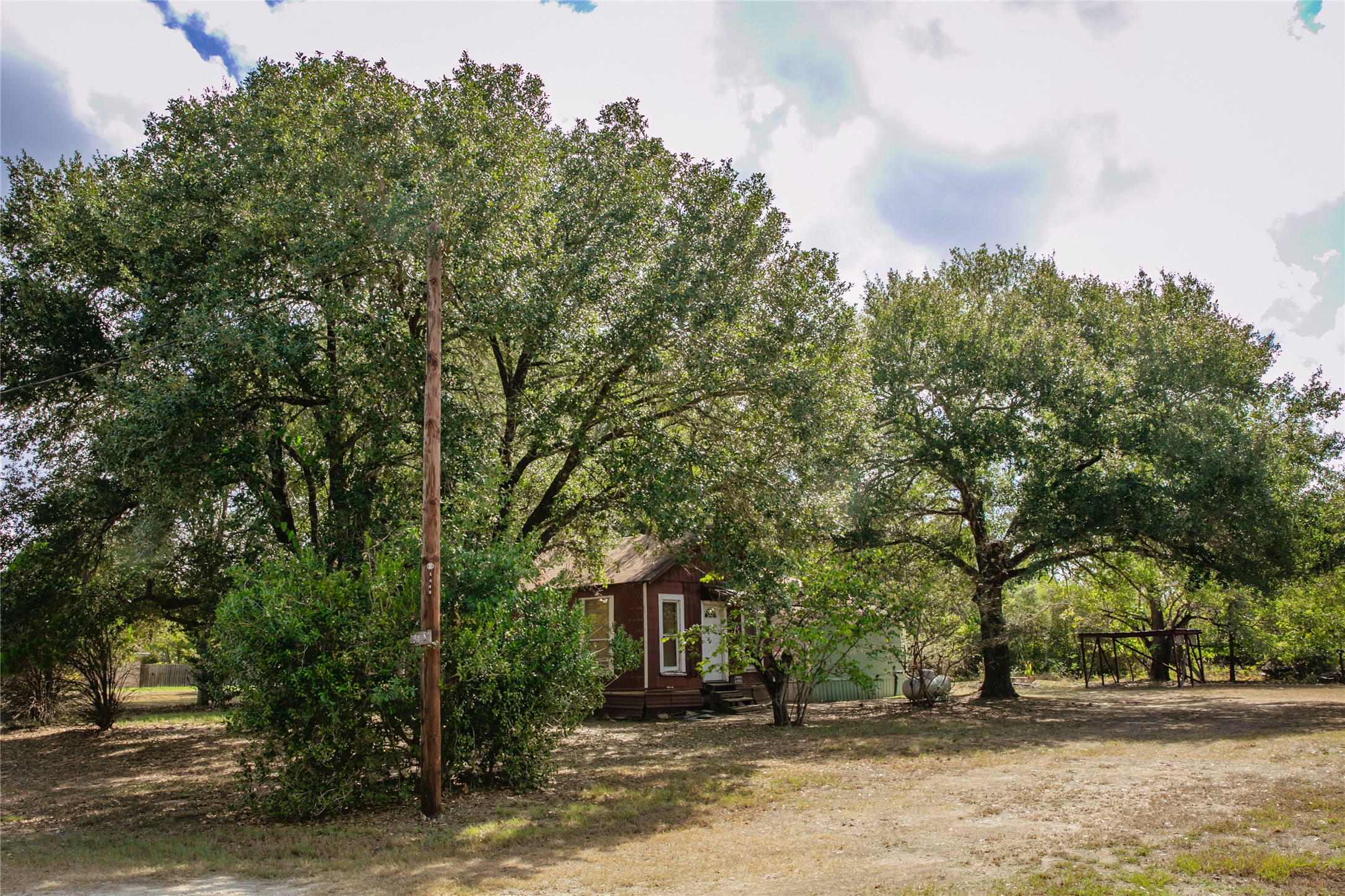 main property photo 19