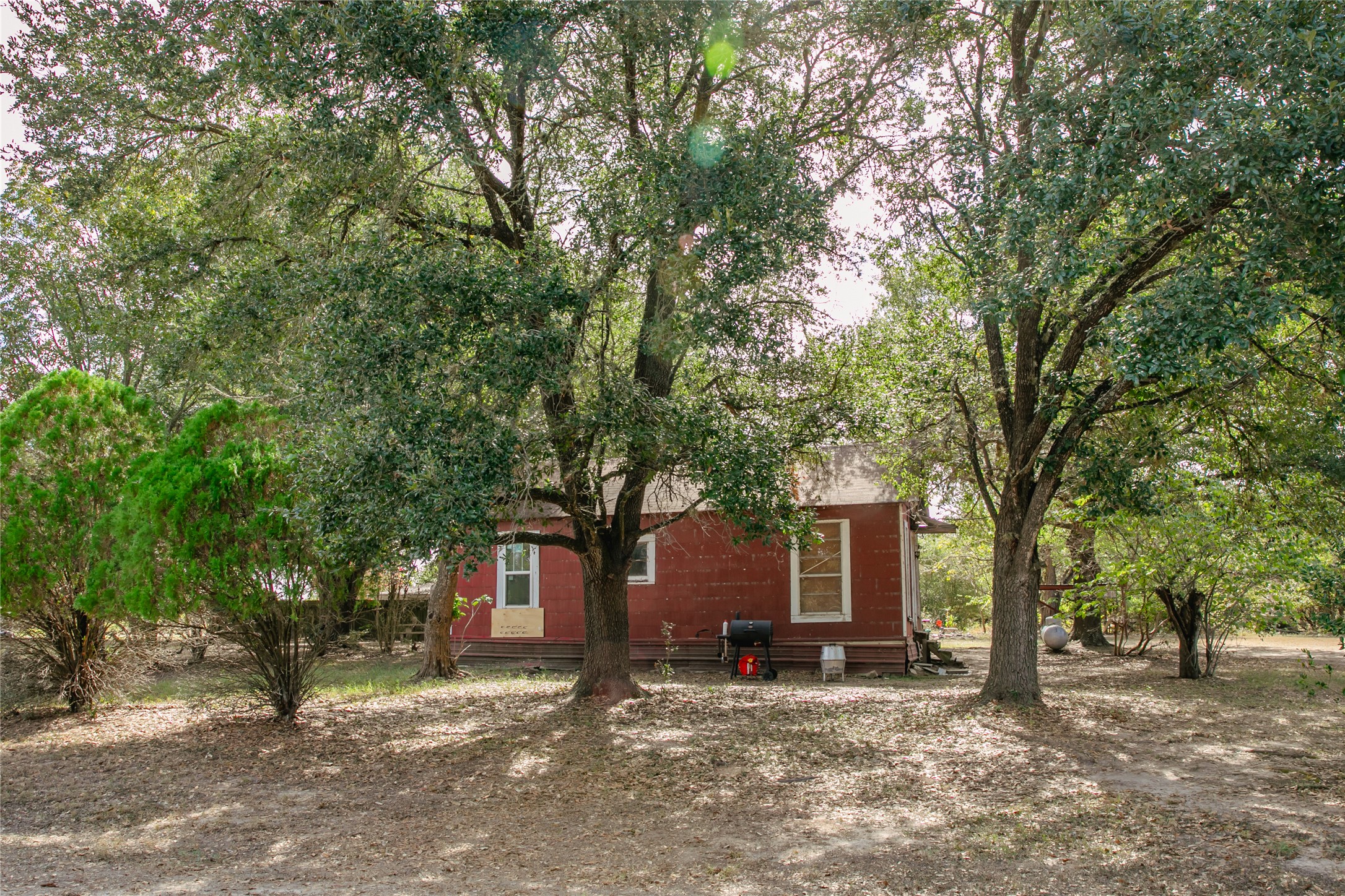 main property photo 21