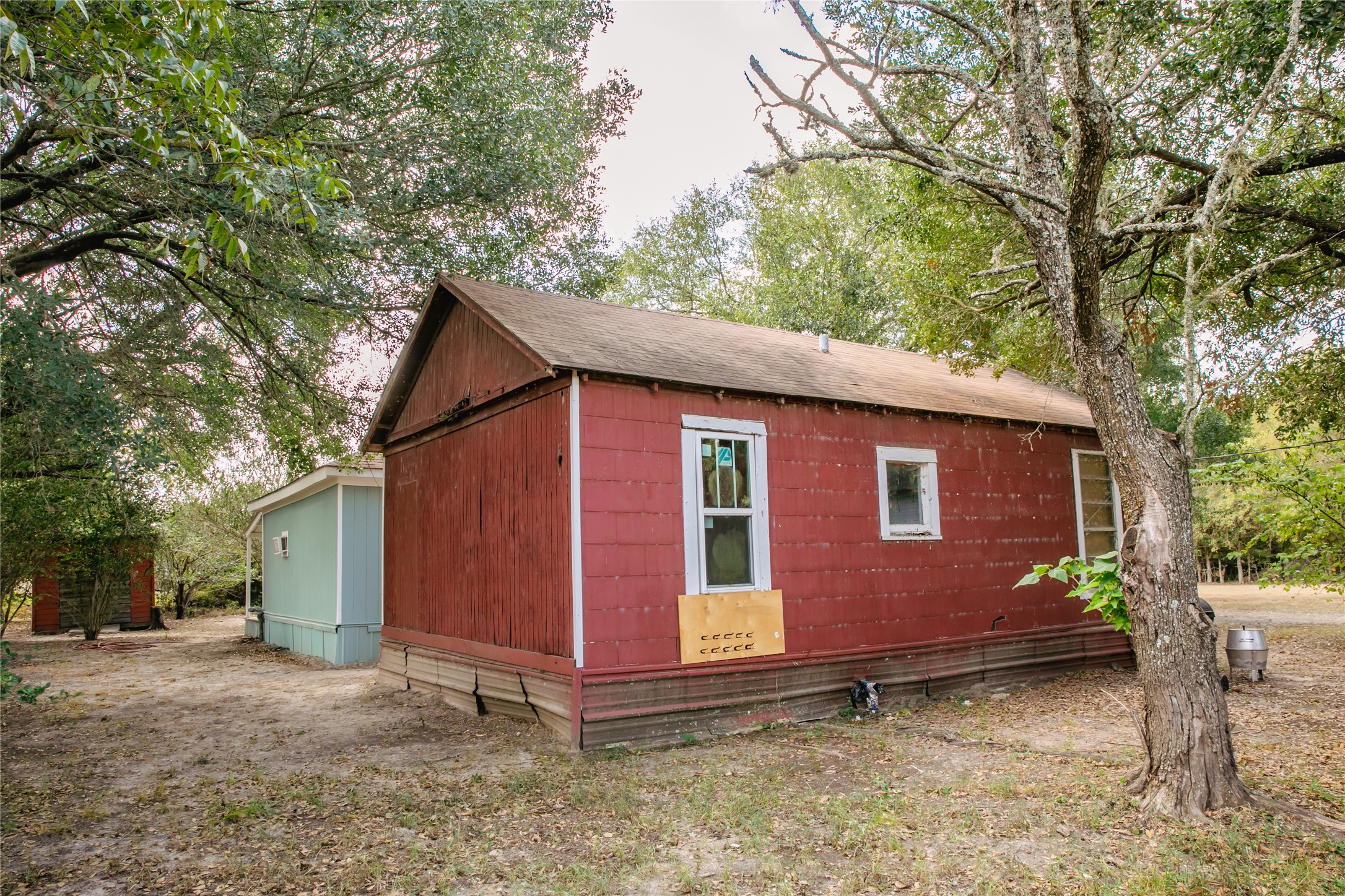 main property photo 22