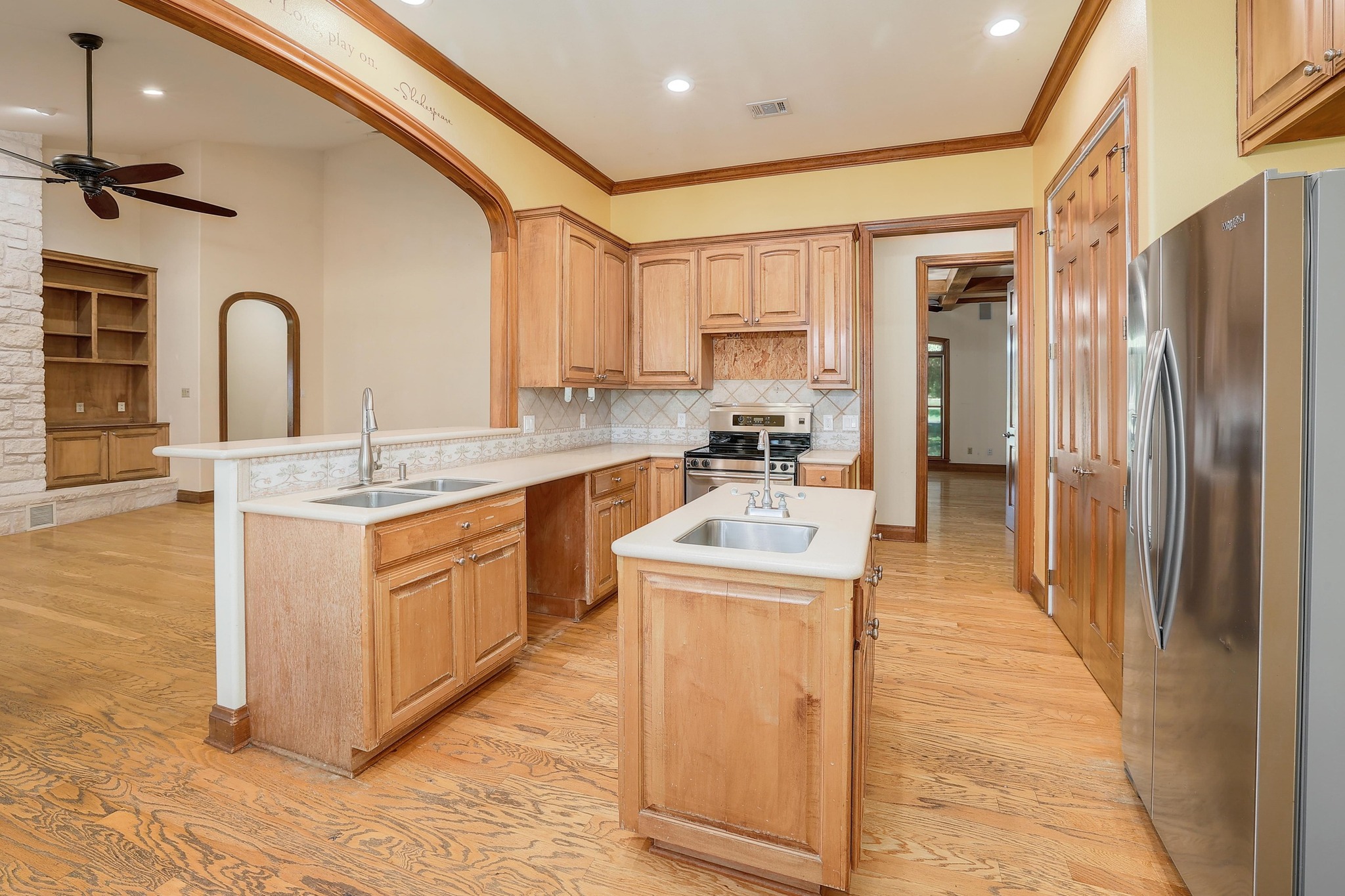 main property photo 10