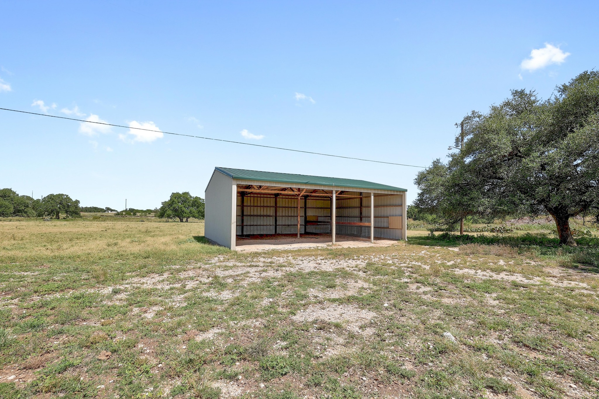 main property photo 36