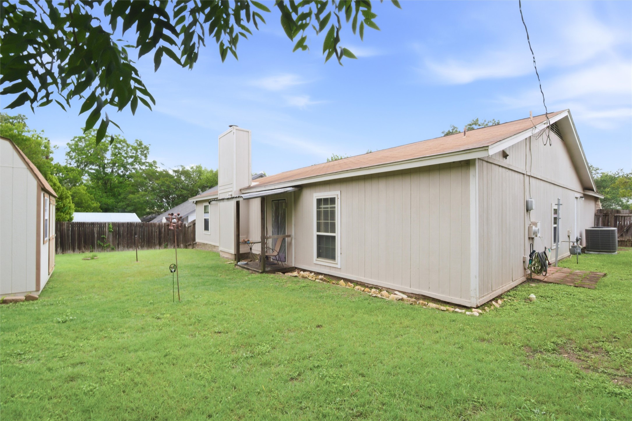 main property photo 26
