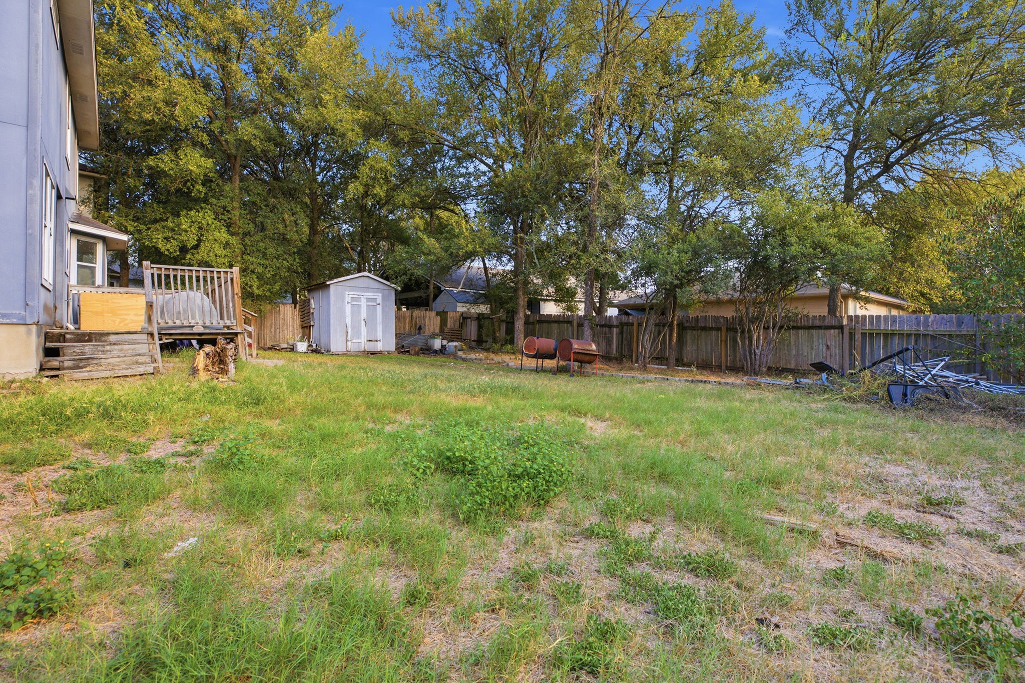 main property photo 29