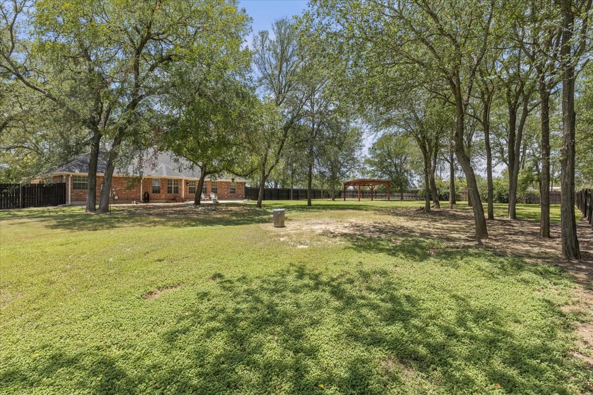 main property photo 32