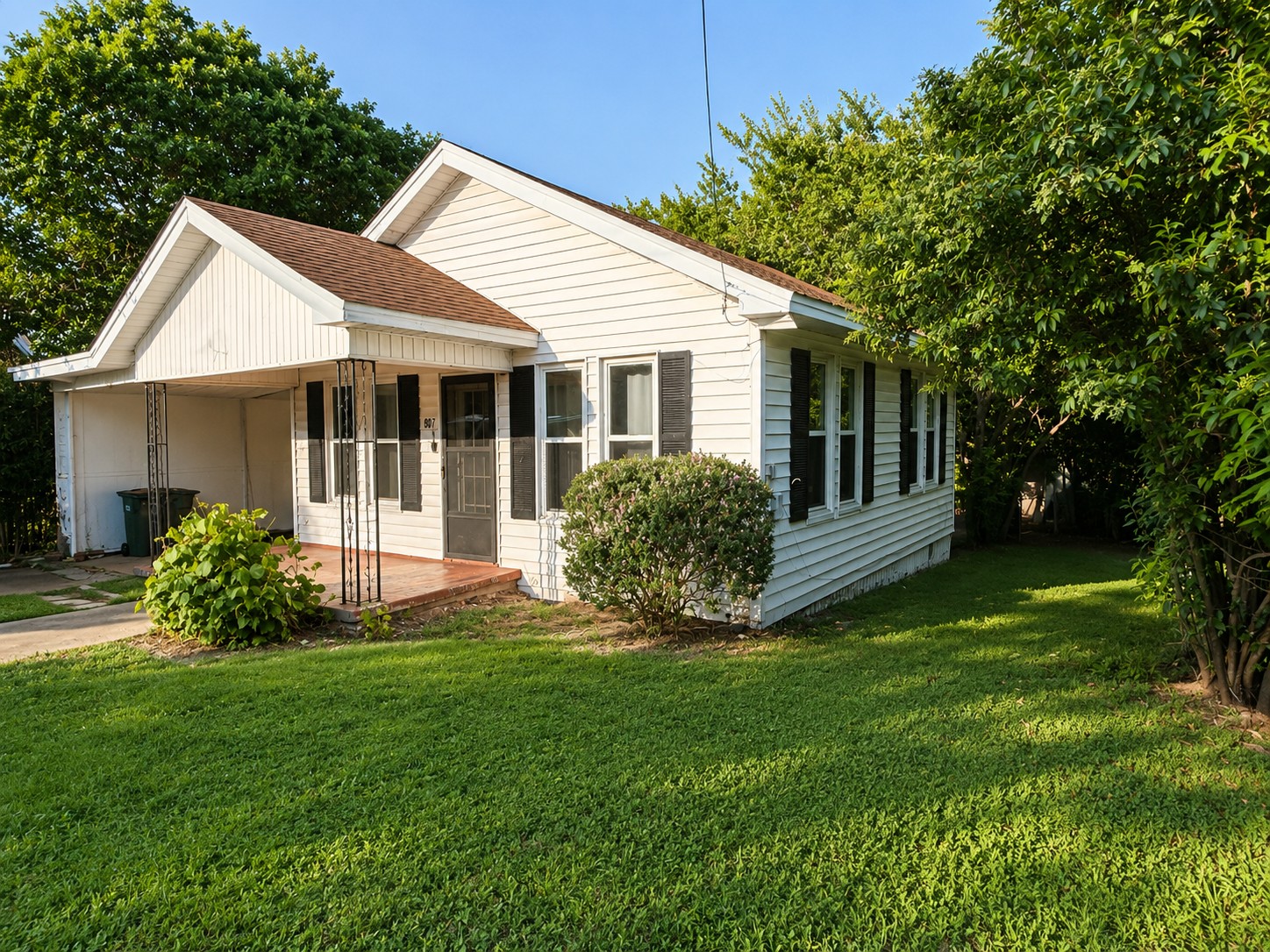 main property photo 1