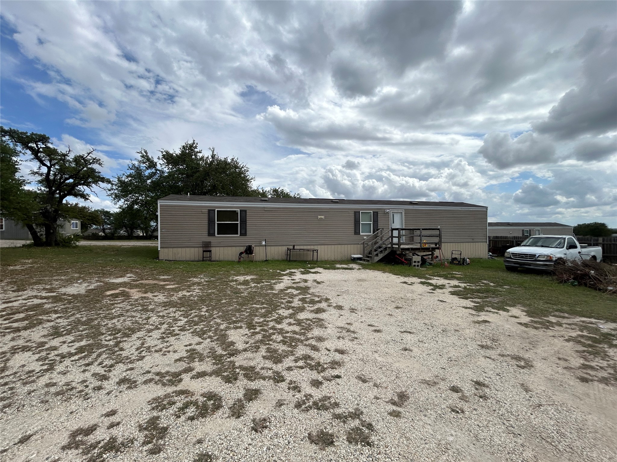main property photo 6