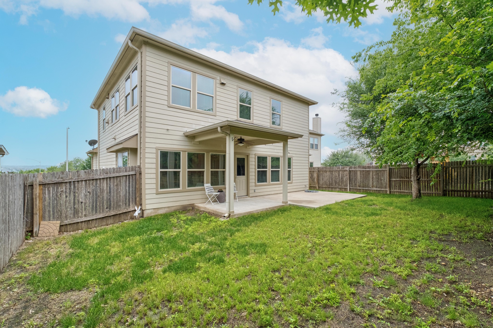 main property photo 26