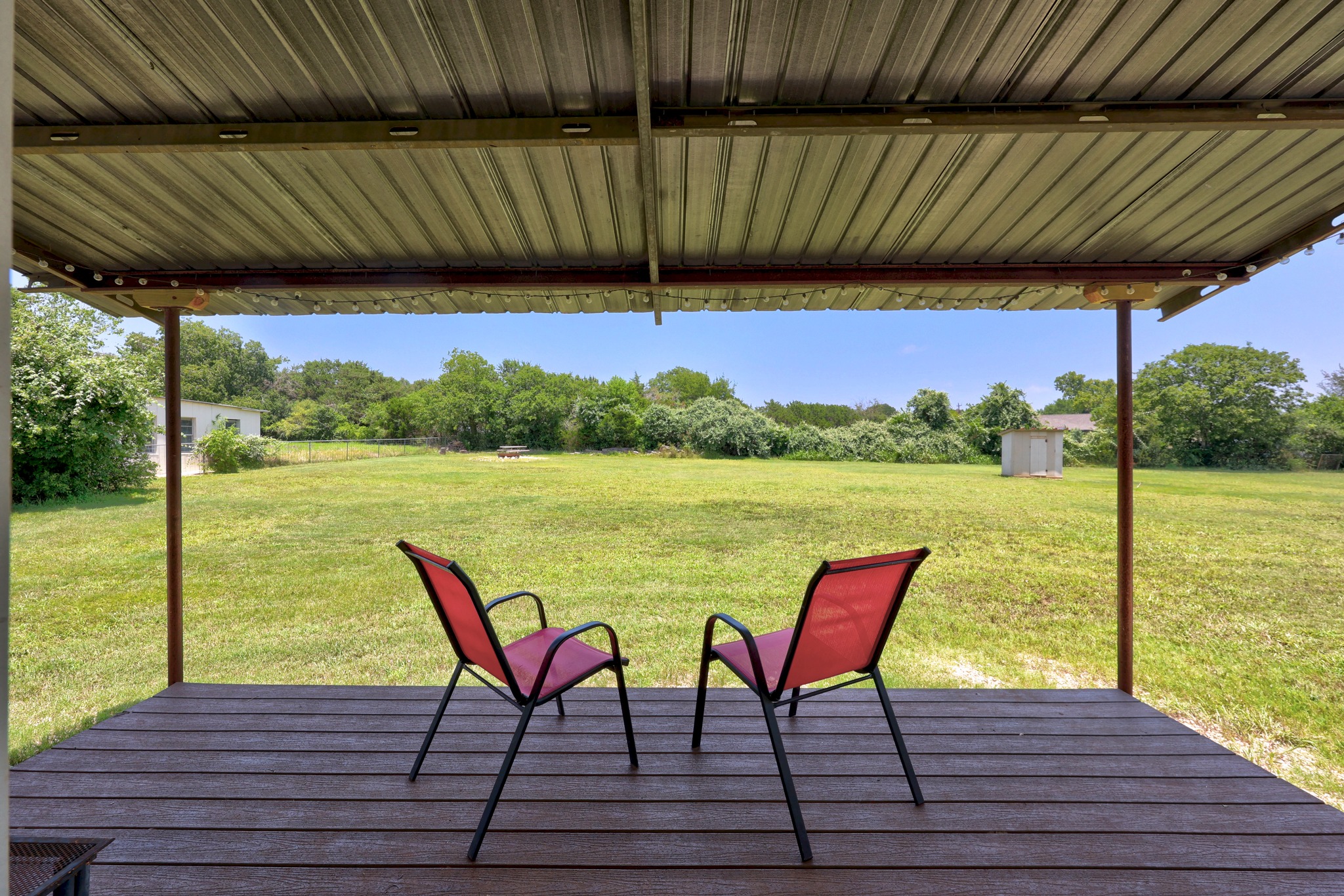 main property photo 18