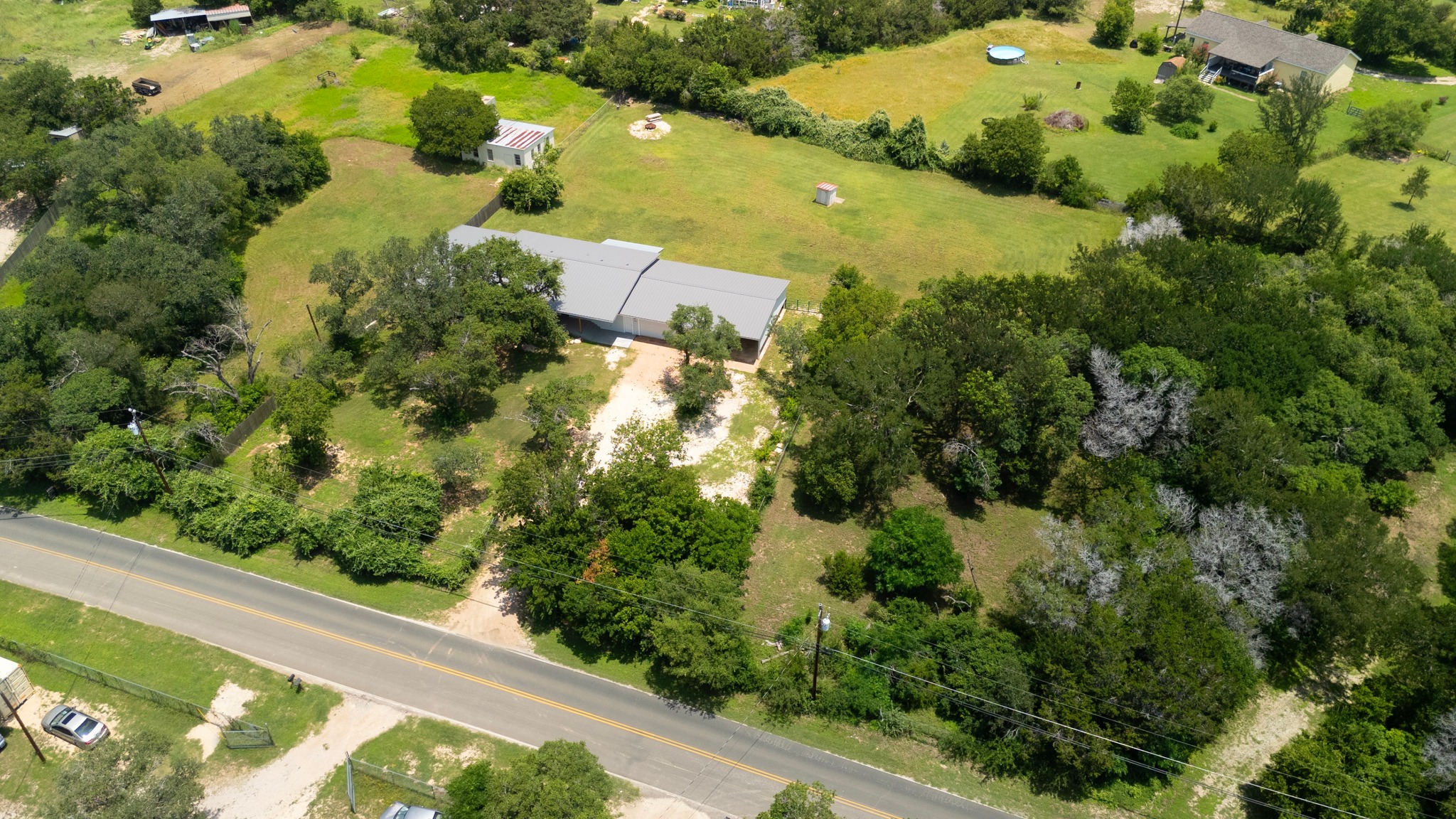 main property photo 32