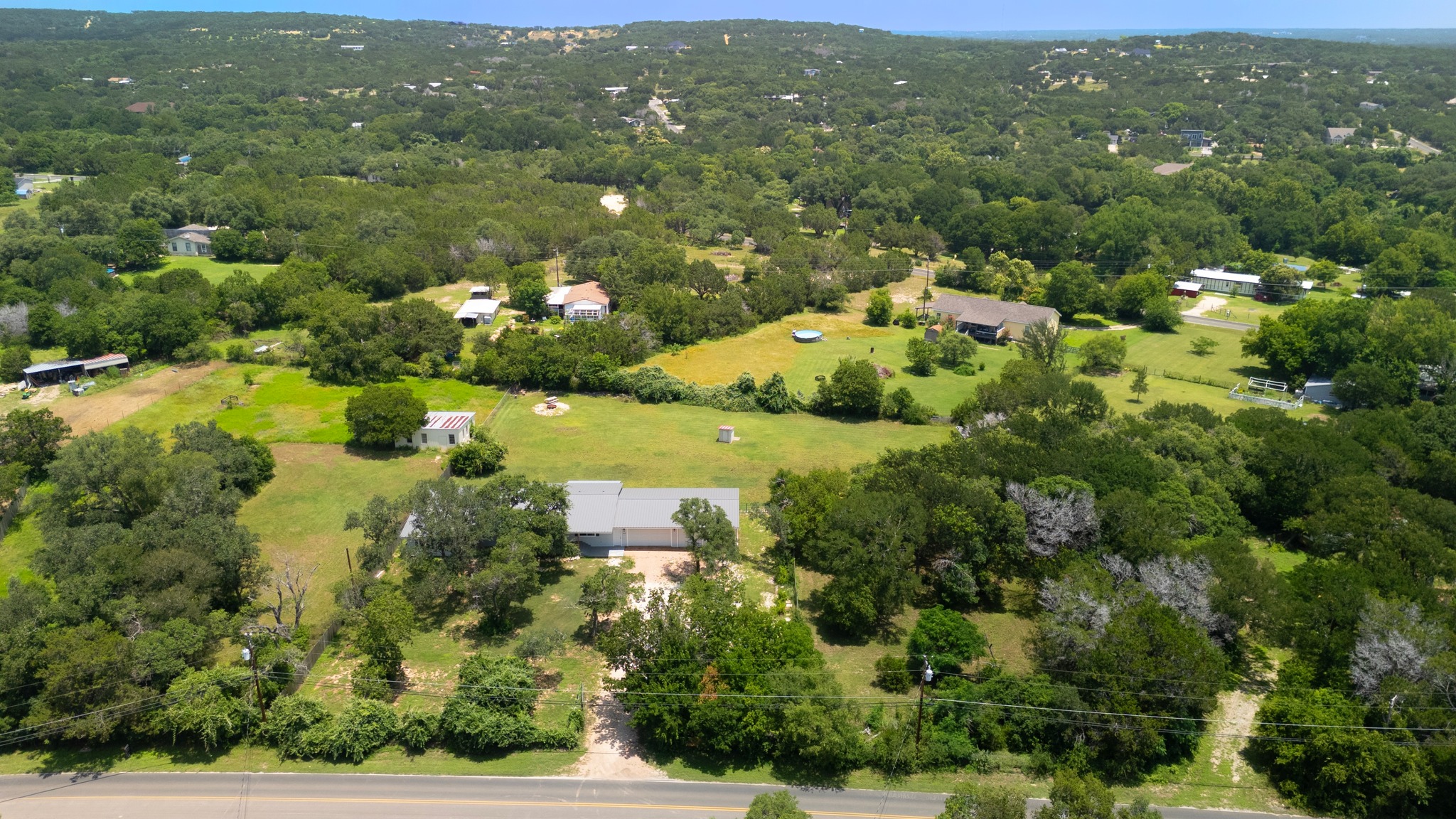 main property photo 33