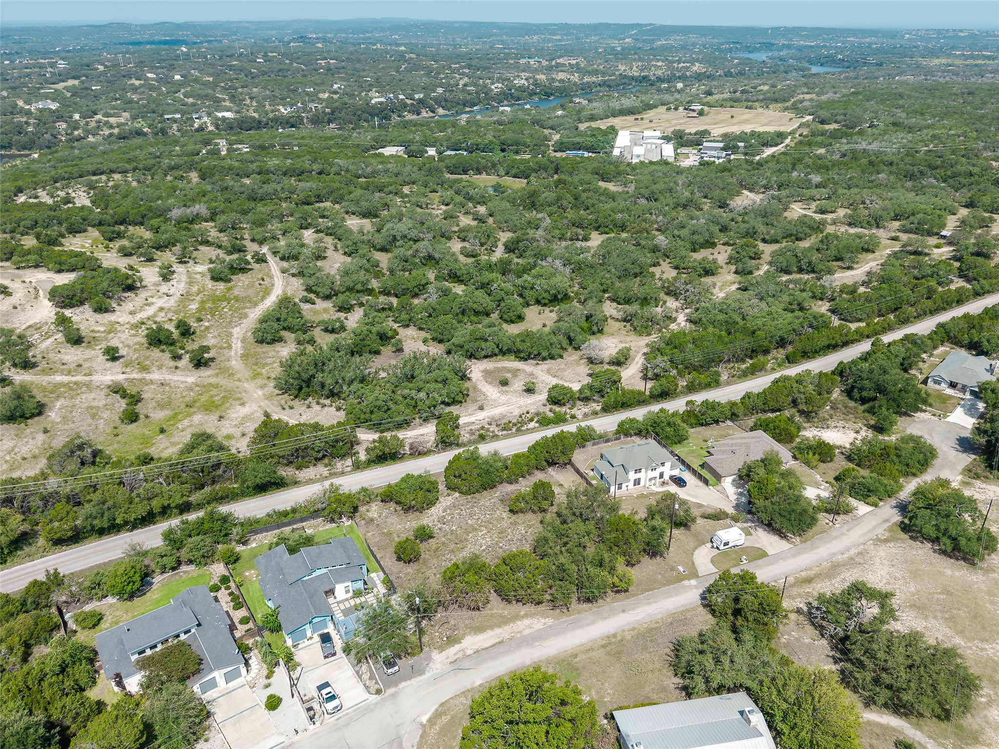 main property photo 9