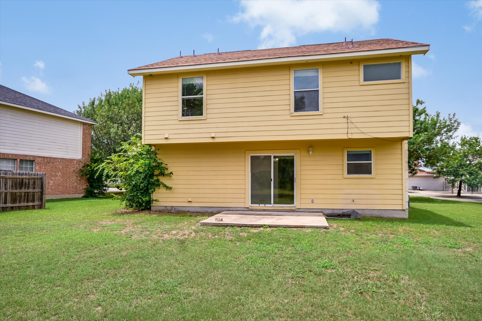 main property photo 20