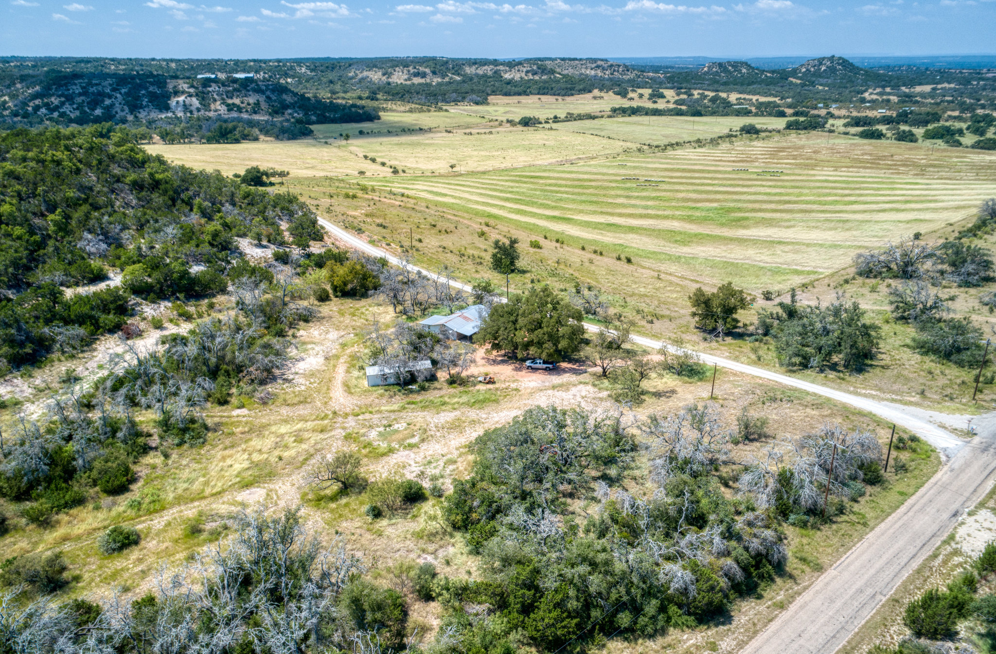 main property photo 11