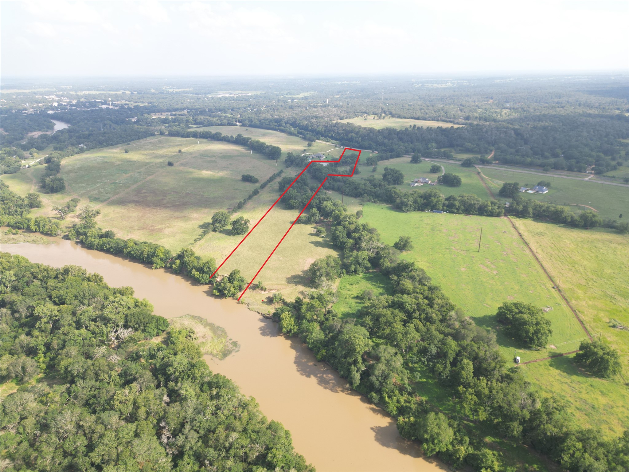 main property photo 18