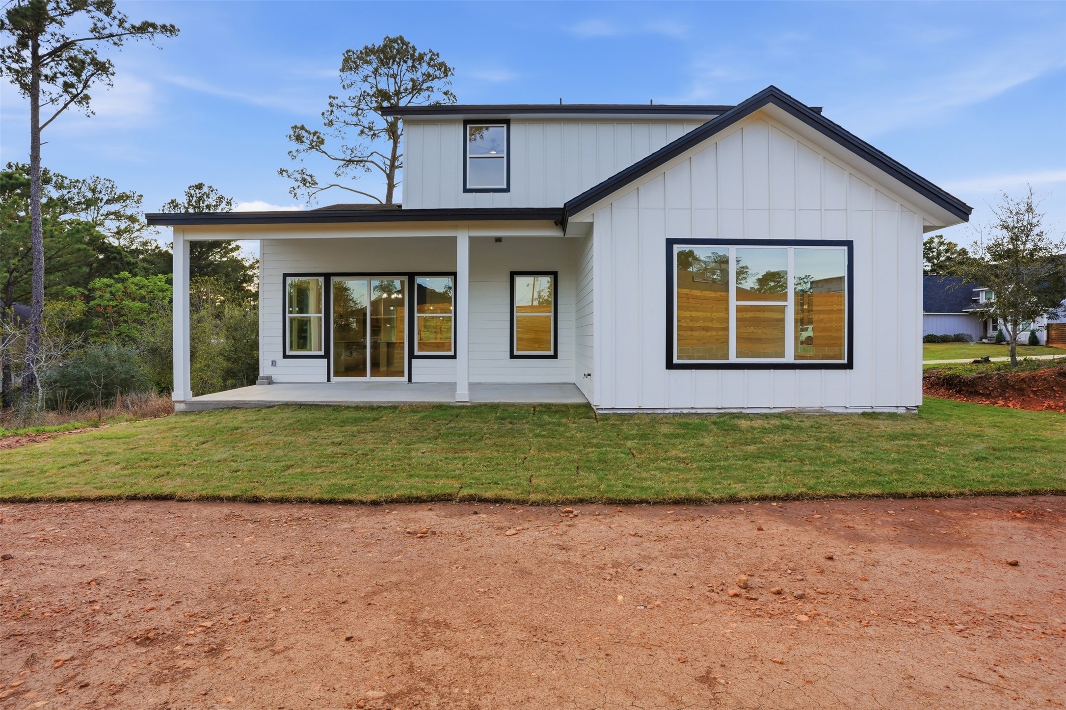 main property photo 29