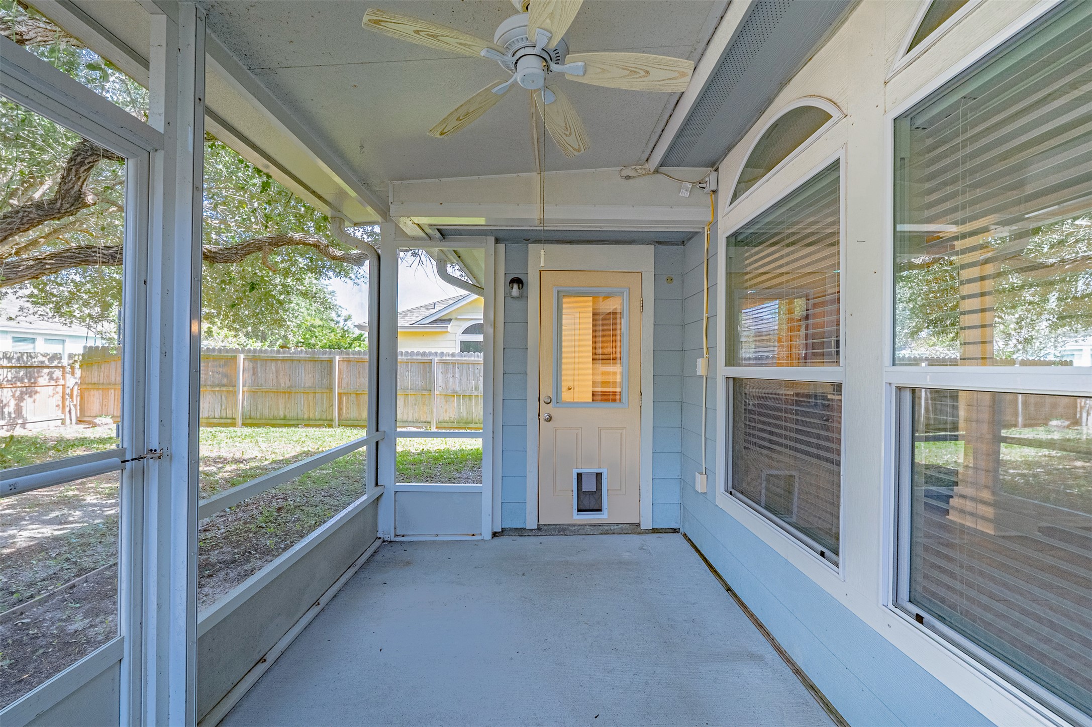 main property photo 13