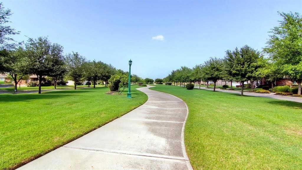 main property photo 32