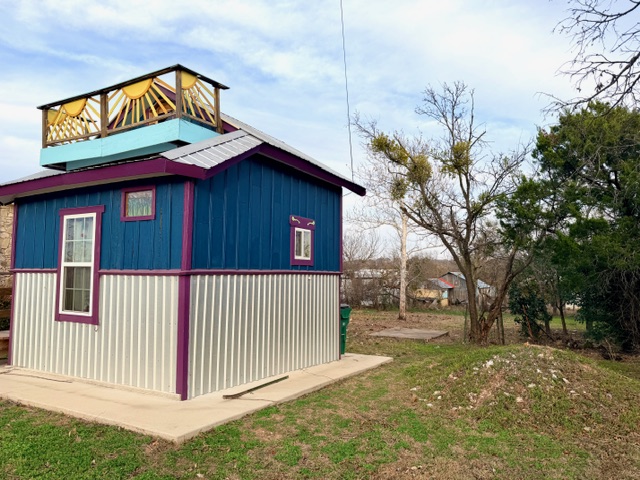main property photo 2