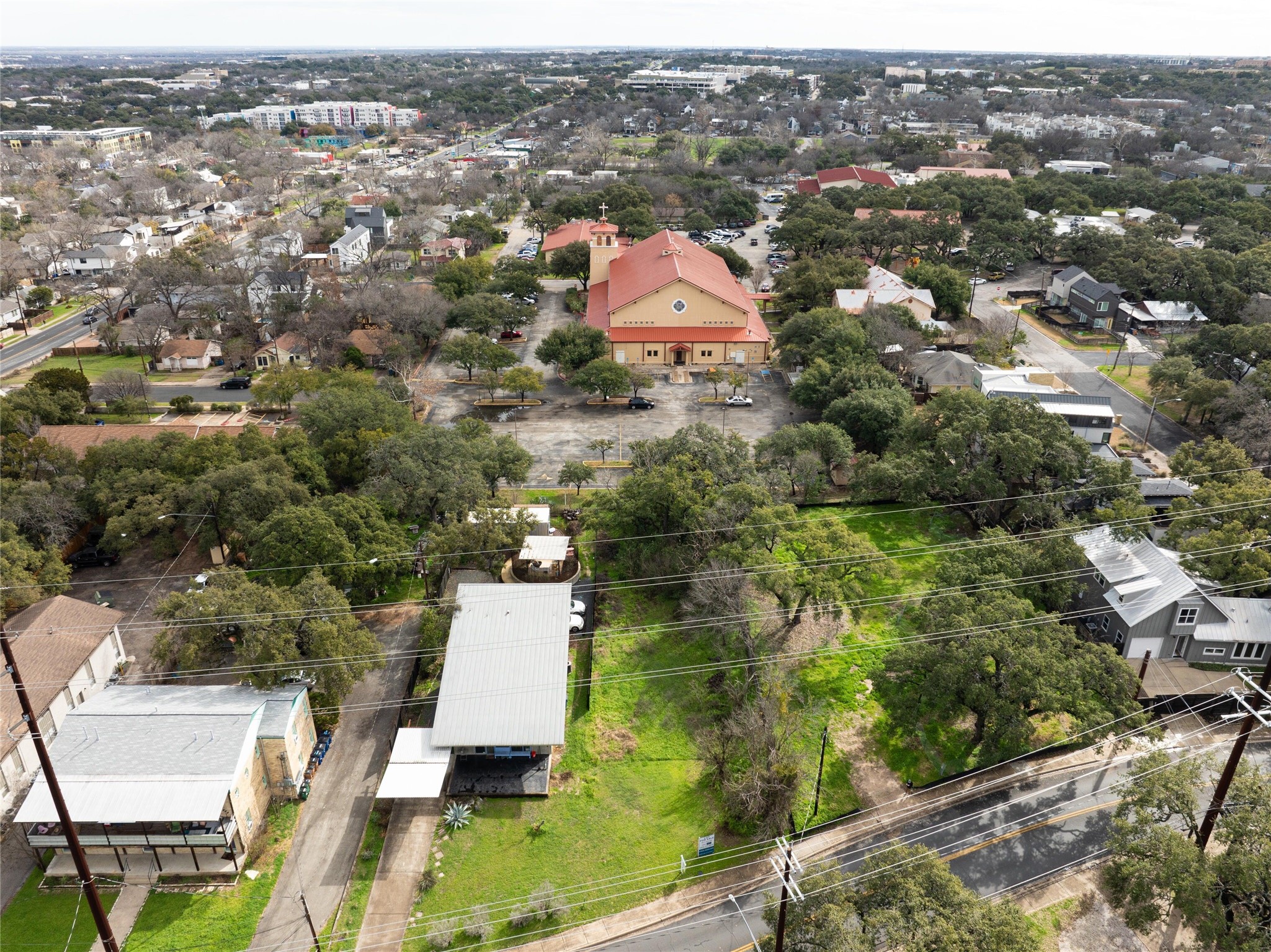 main property photo 13