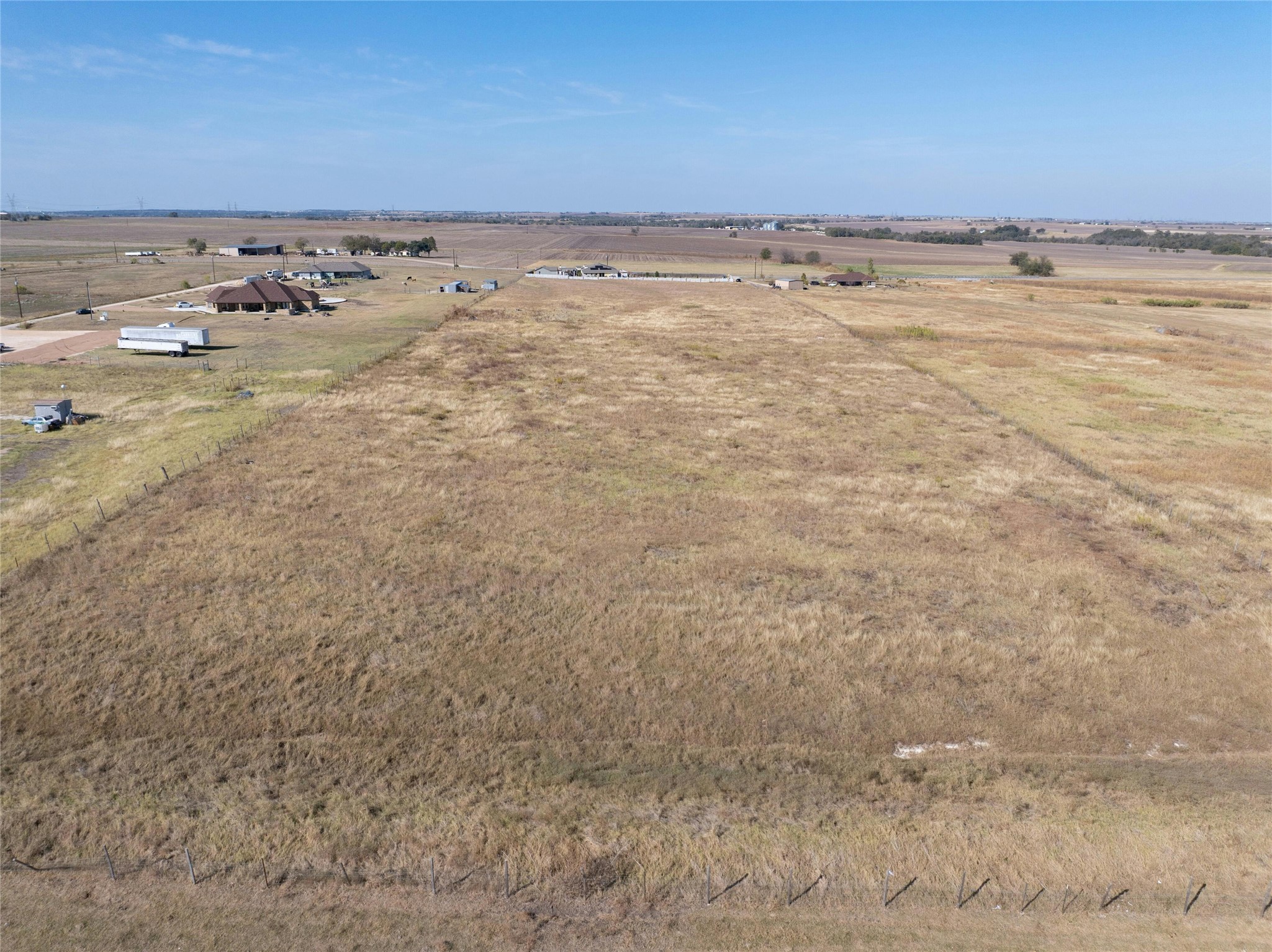 main property photo 10
