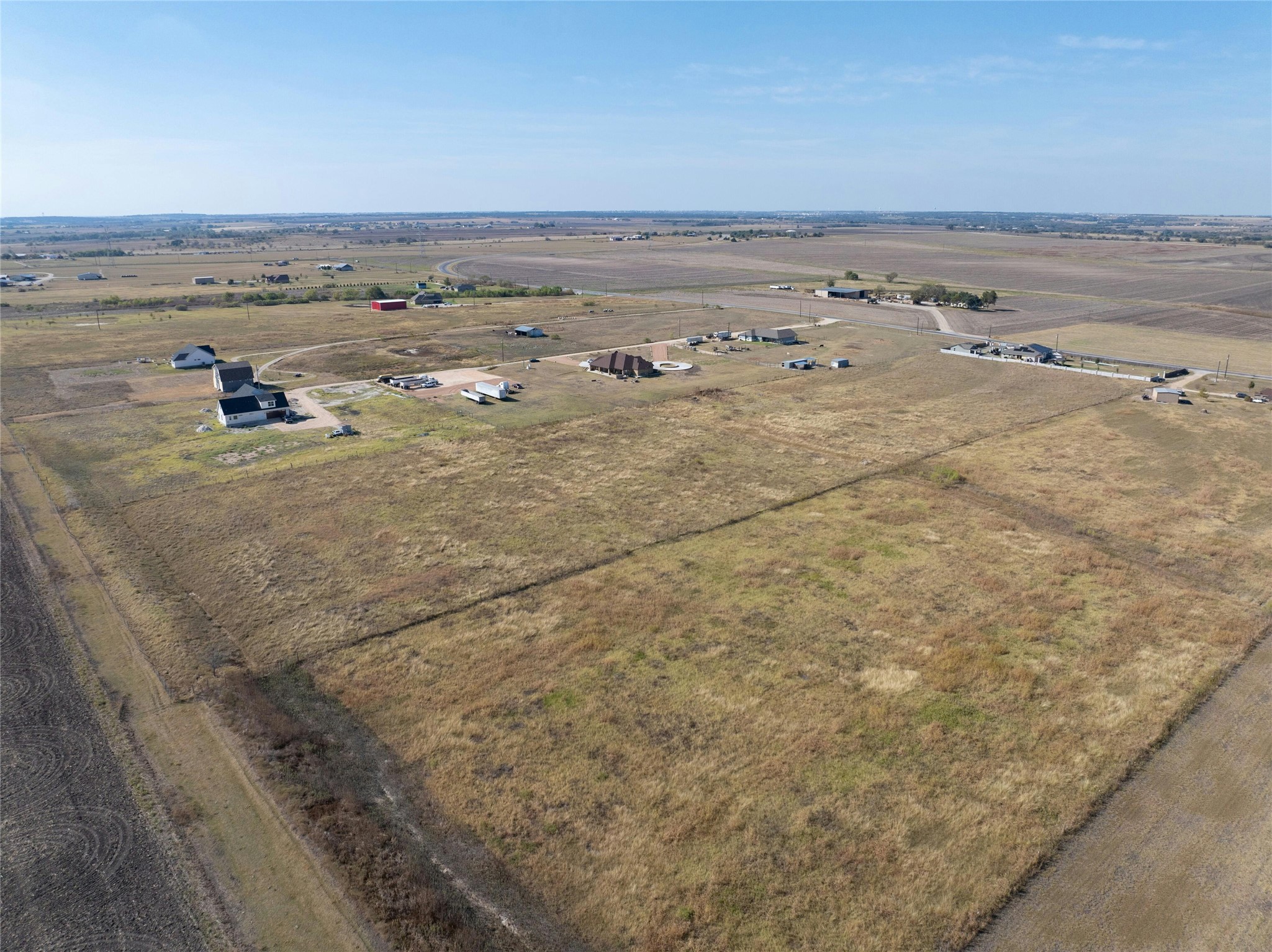 main property photo 11