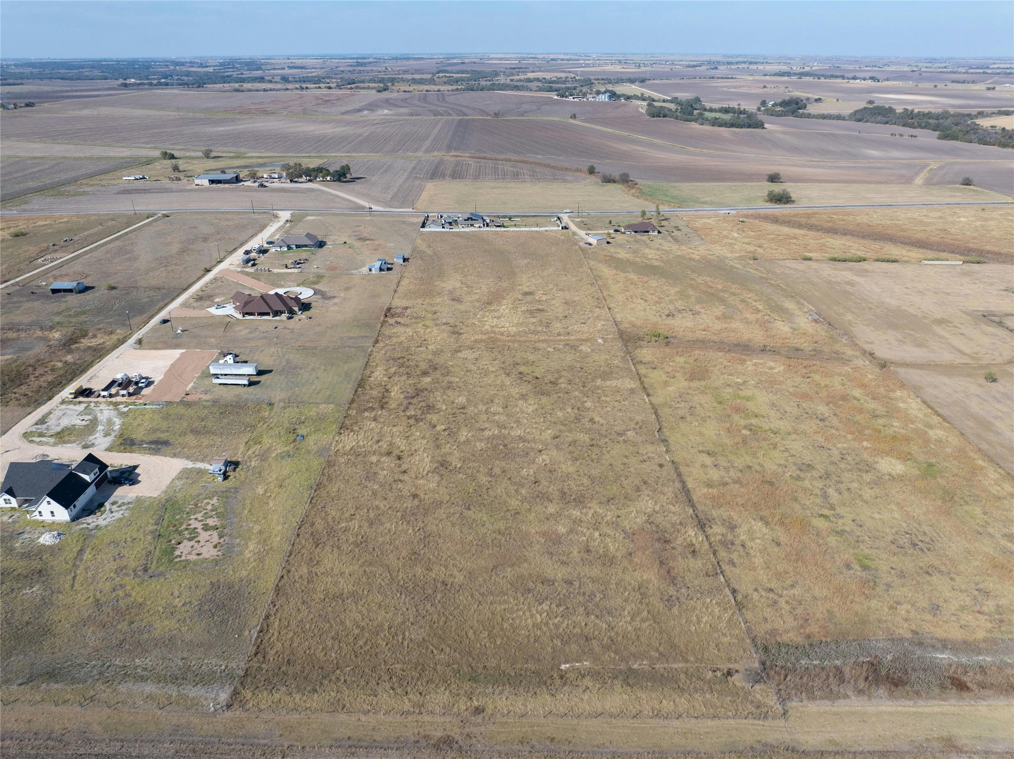 main property photo 8
