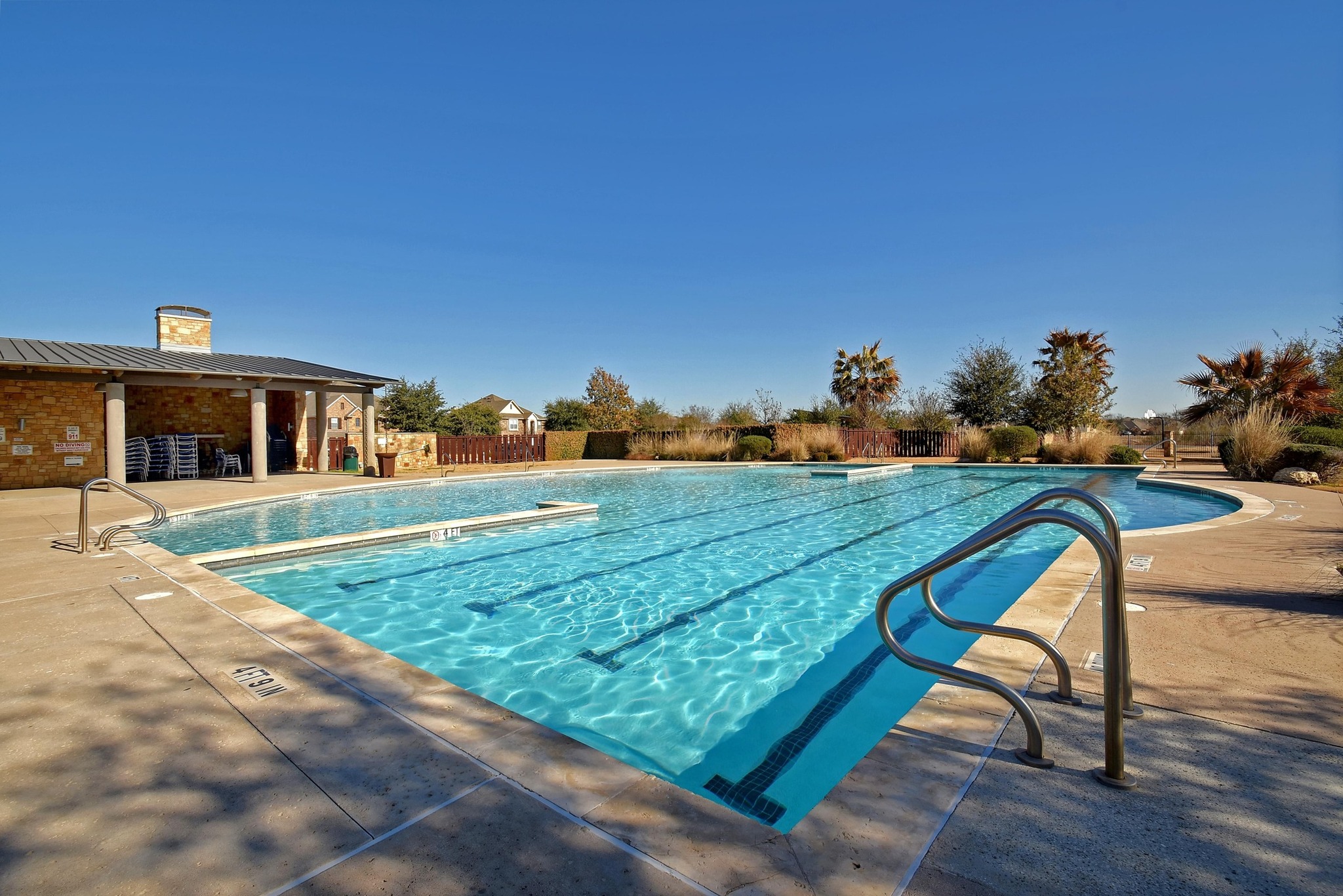 main property photo 32
