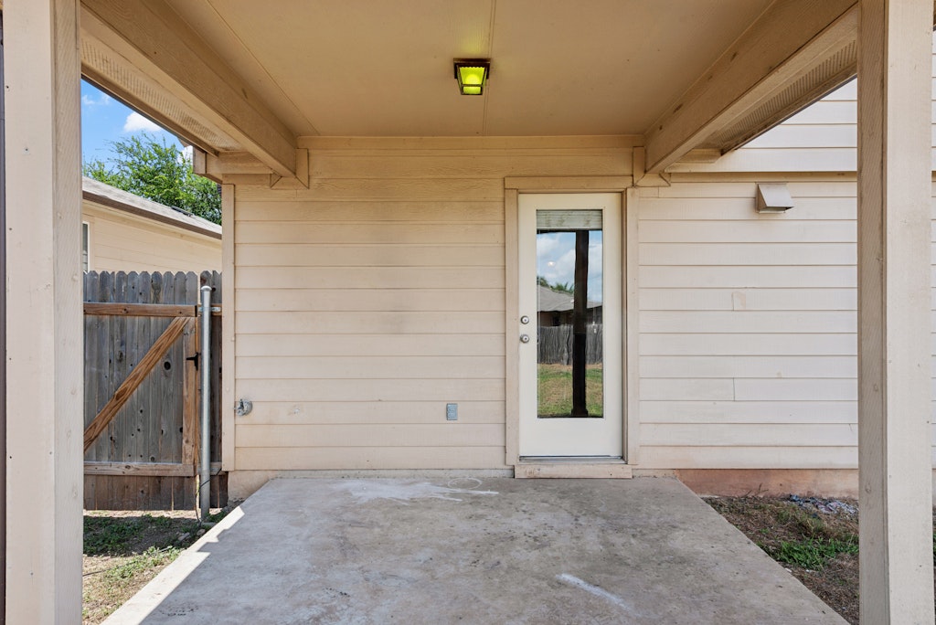 main property photo 32