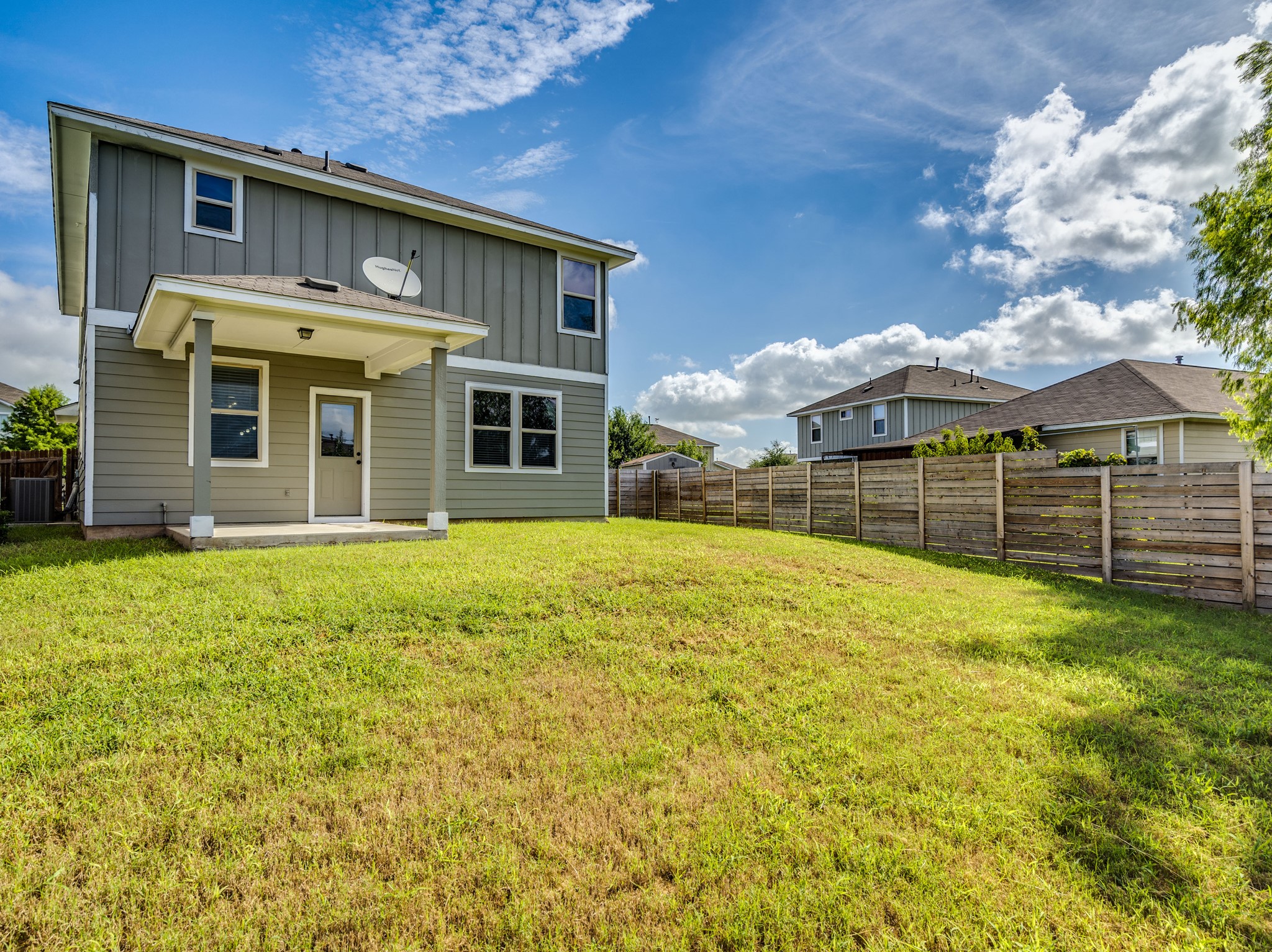 main property photo 29