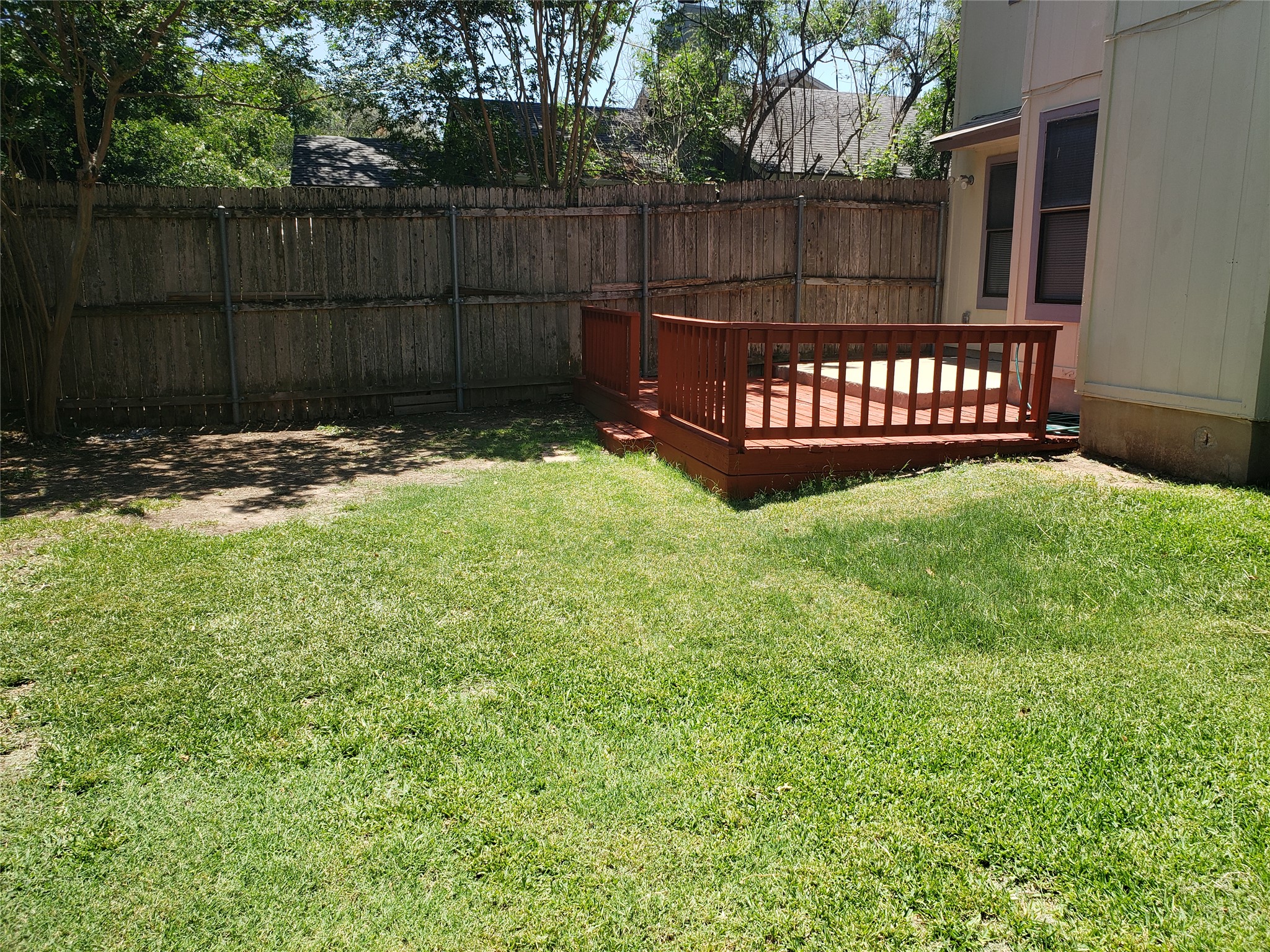 main property photo 20