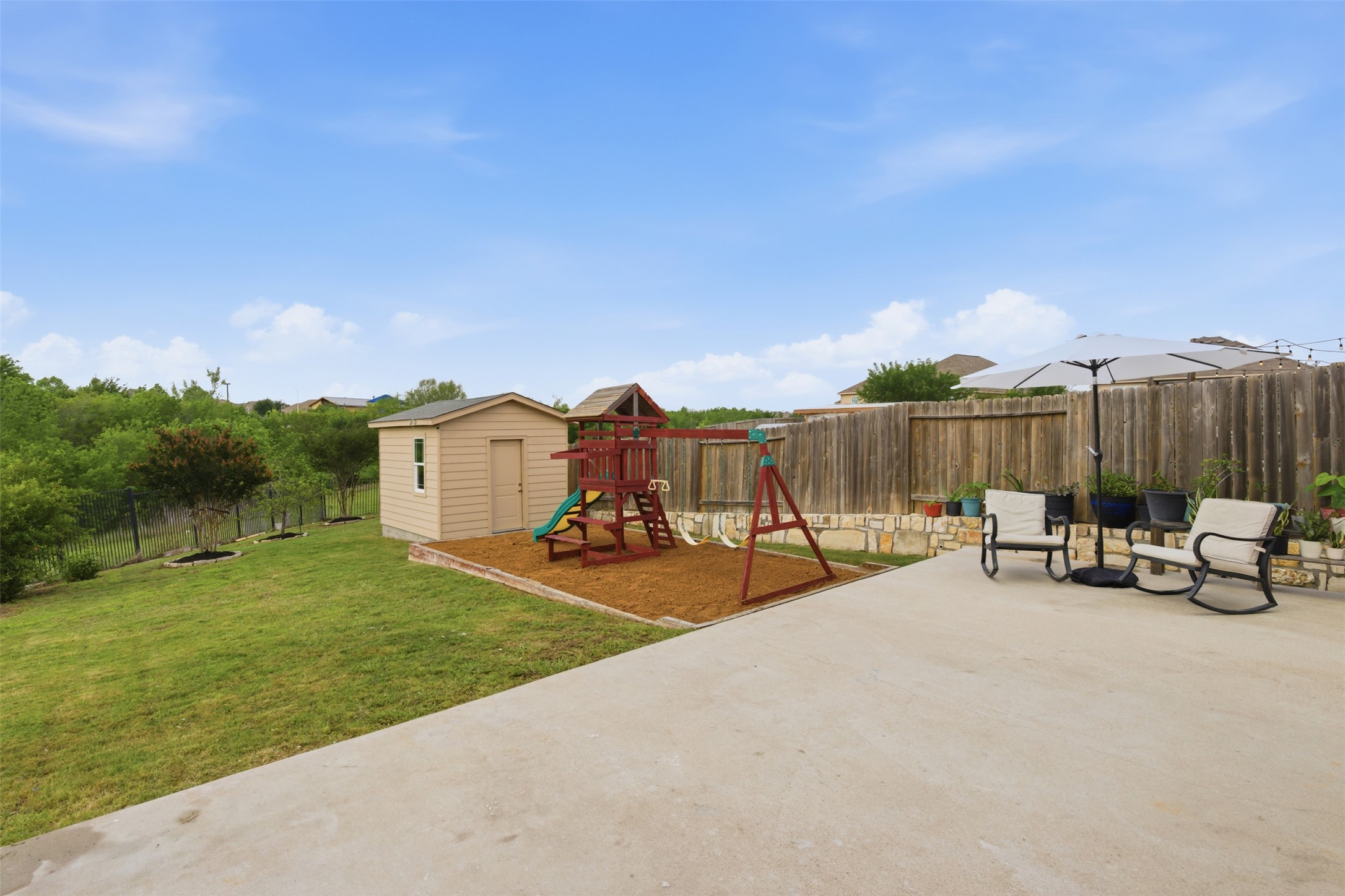 main property photo 21