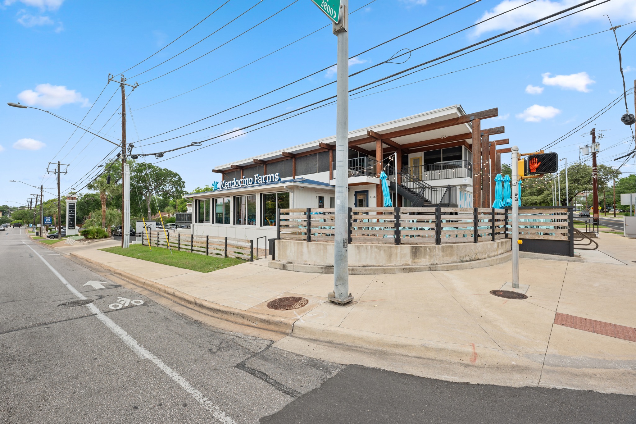 main property photo 37