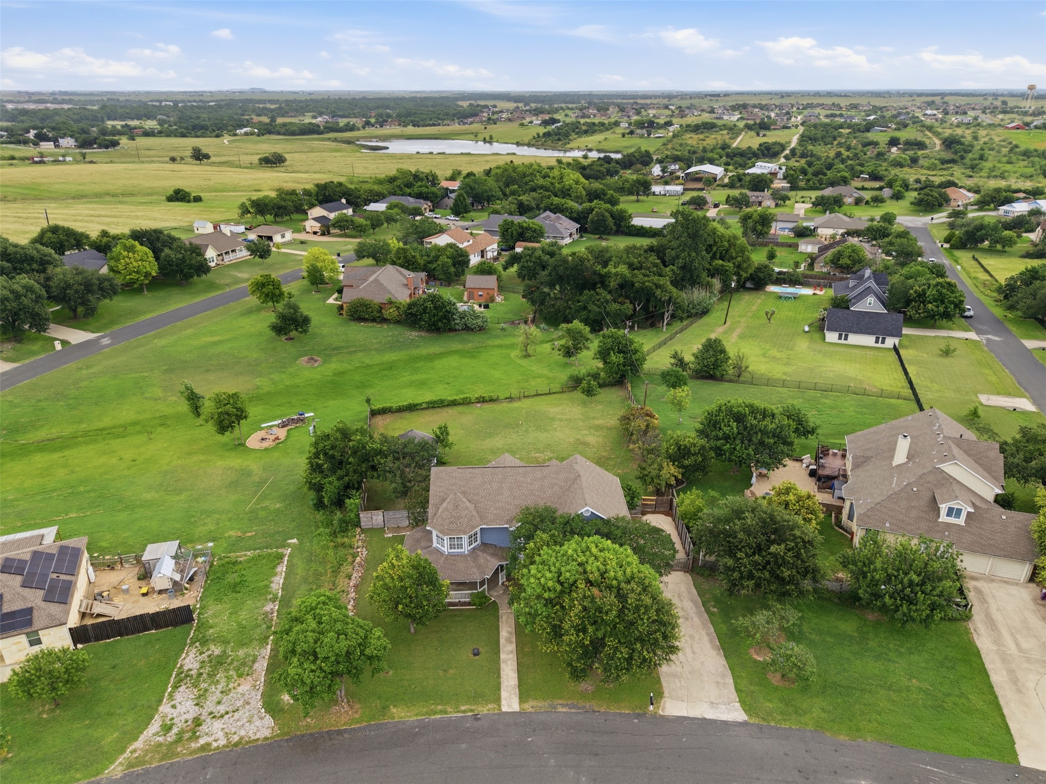main property photo 10