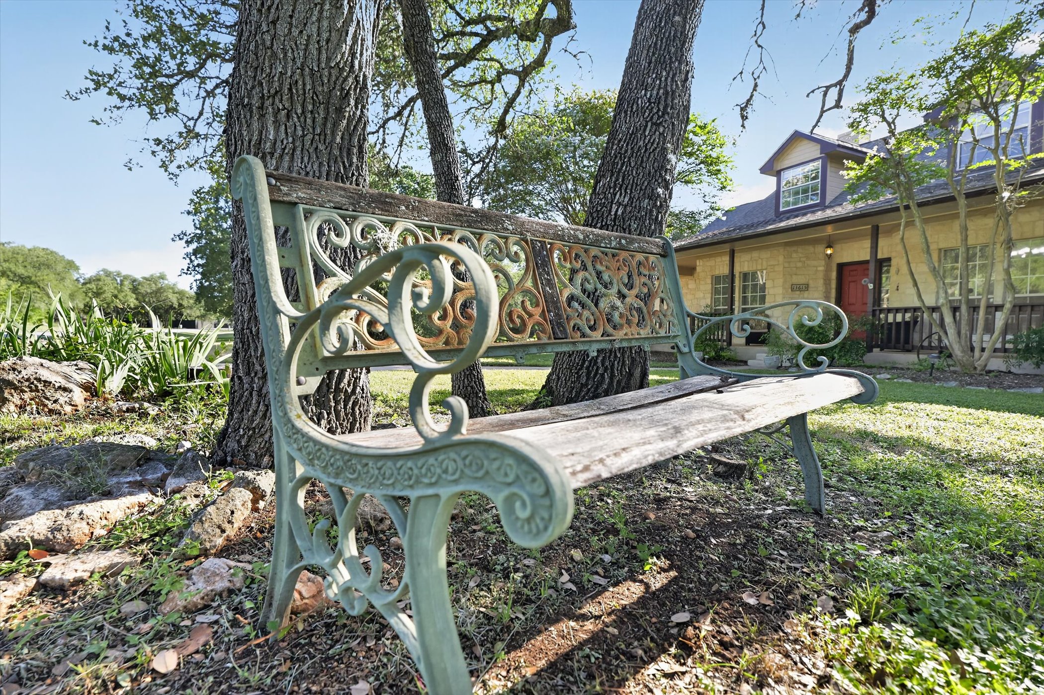 main property photo 5